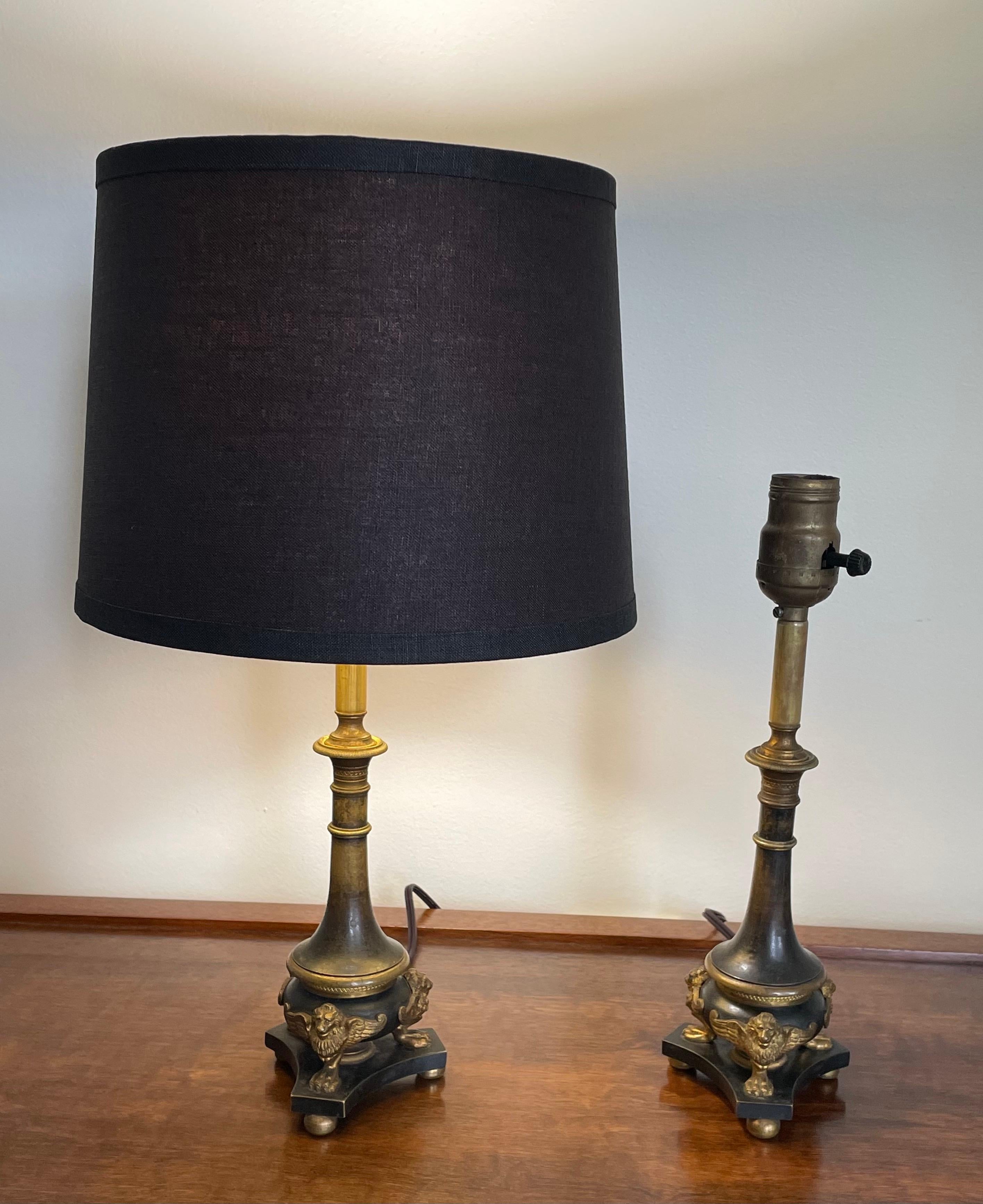 Pair of Small Scale Bronze Table Lamps, Late 19th Century, French For Sale 1