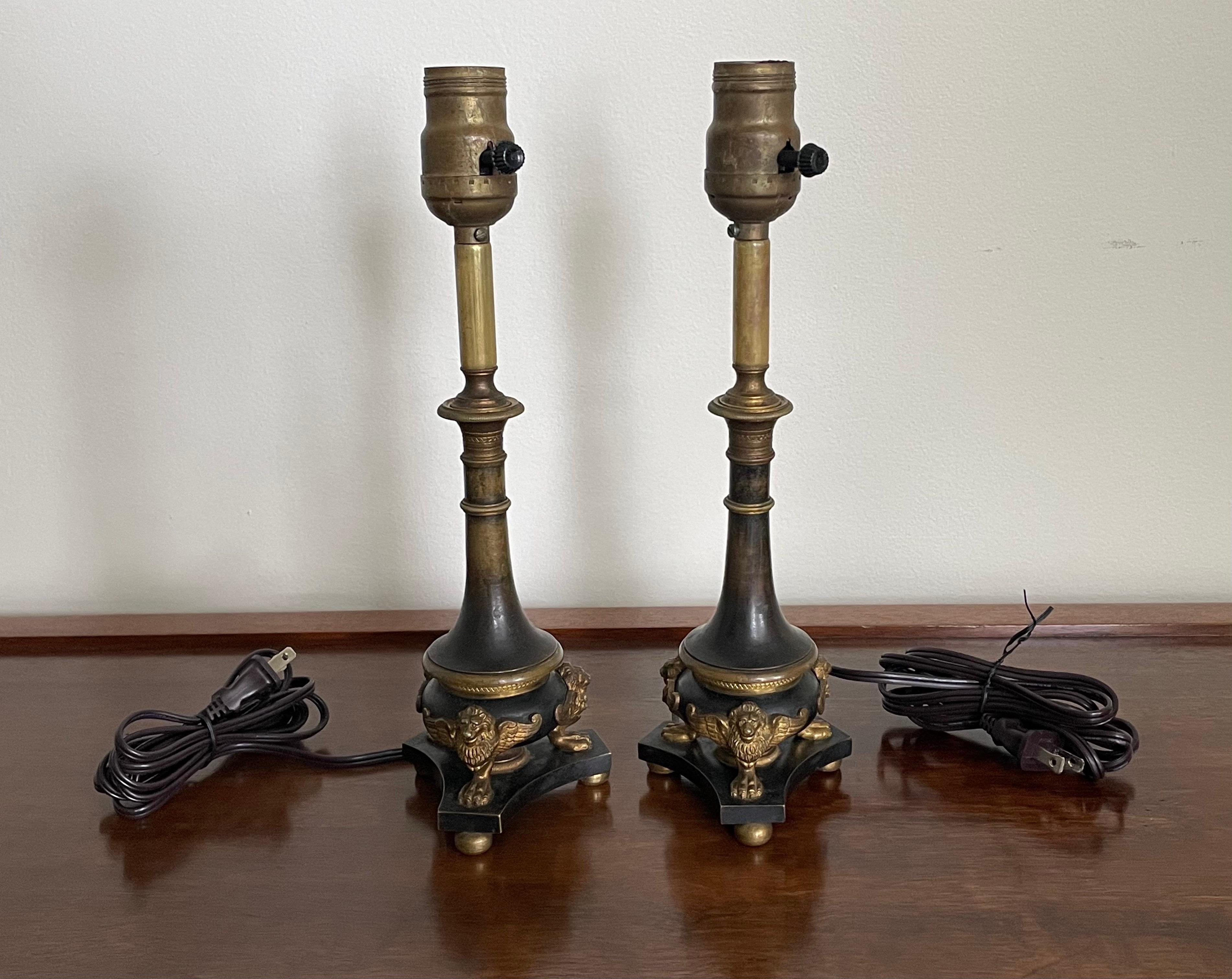 Pair of Small Scale Bronze Table Lamps, Late 19th Century, French For Sale 2