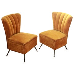 Vintage Pair of Small Scallop Chairs, Brass Cast Feet Original Velvet, Casa E Giardino