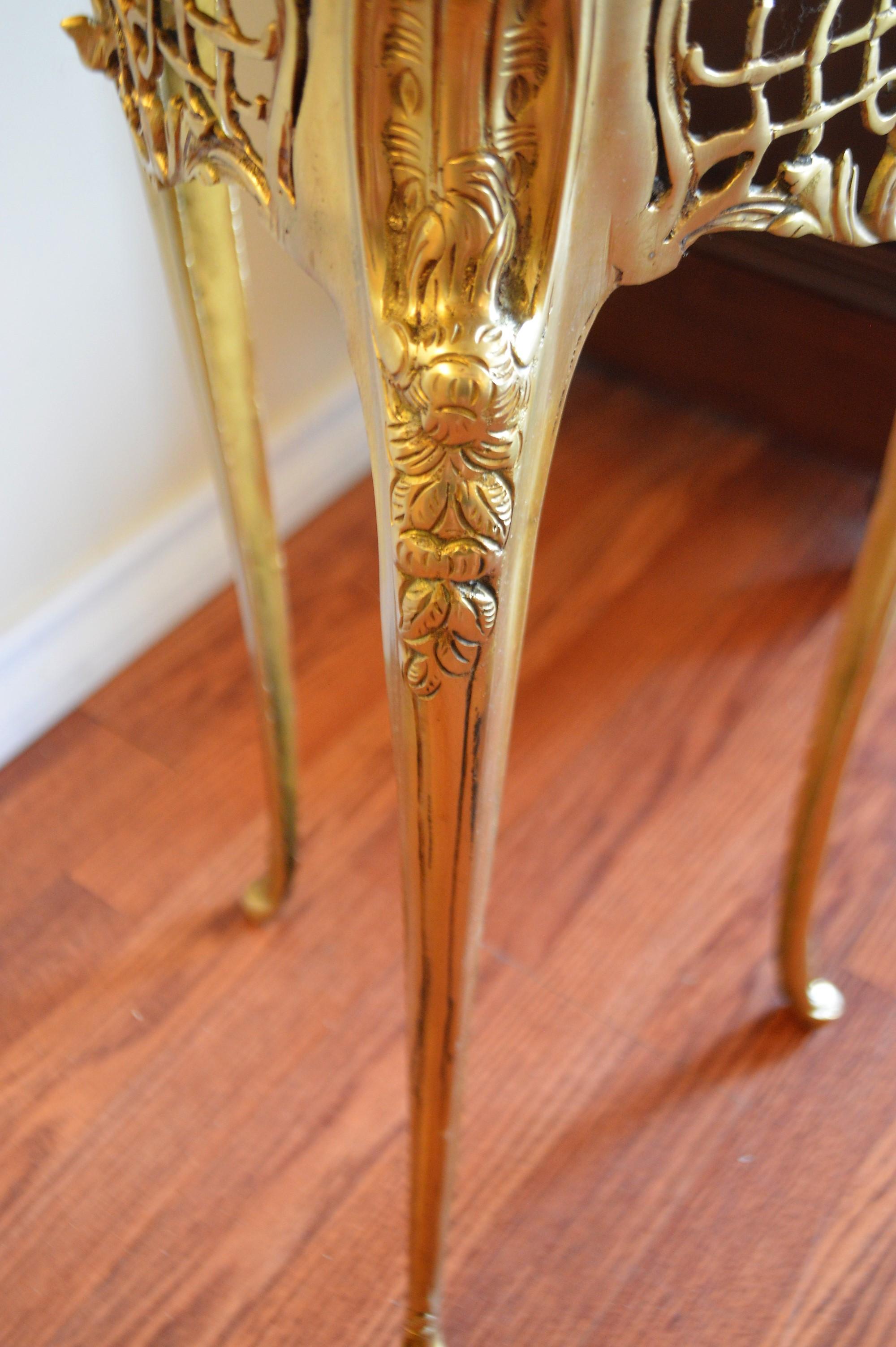 Pair of Small Side Tables, Bronze Base, Highly Decorative, Lace, Birds, Marble In Excellent Condition In Oakville, ON