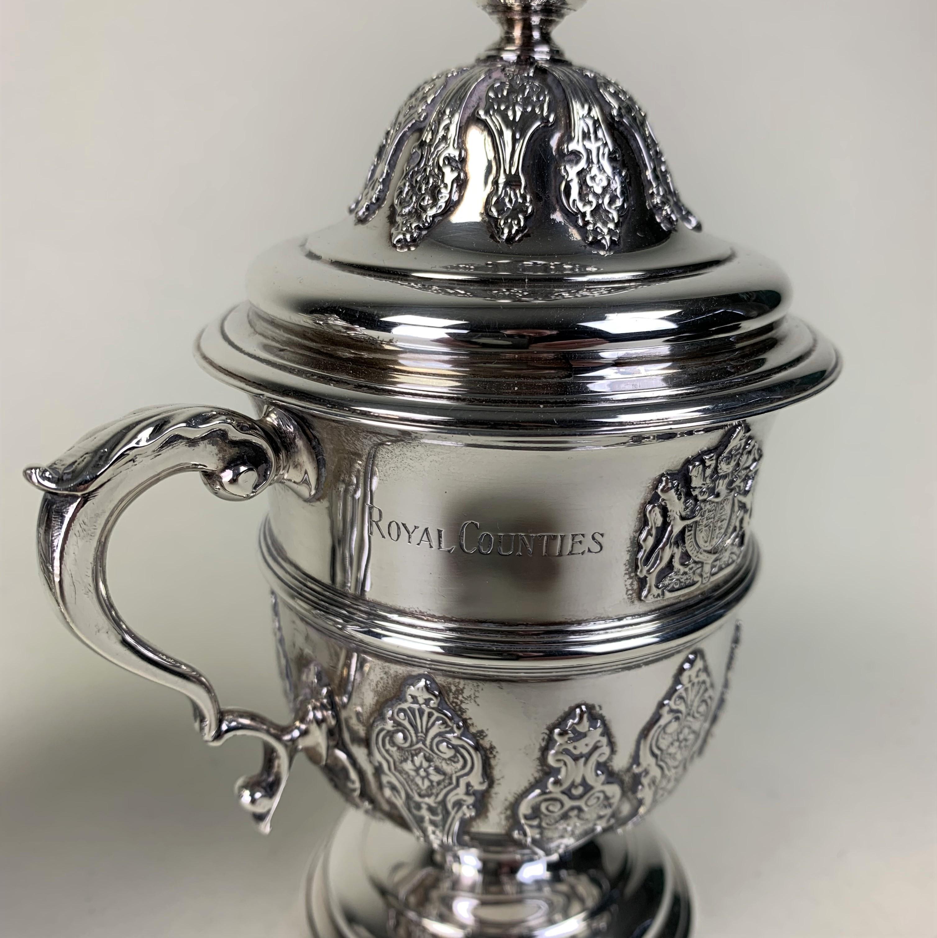 English Pair of Small Silver Garrard Trophy Cups for the Champion Diary Herd For Sale