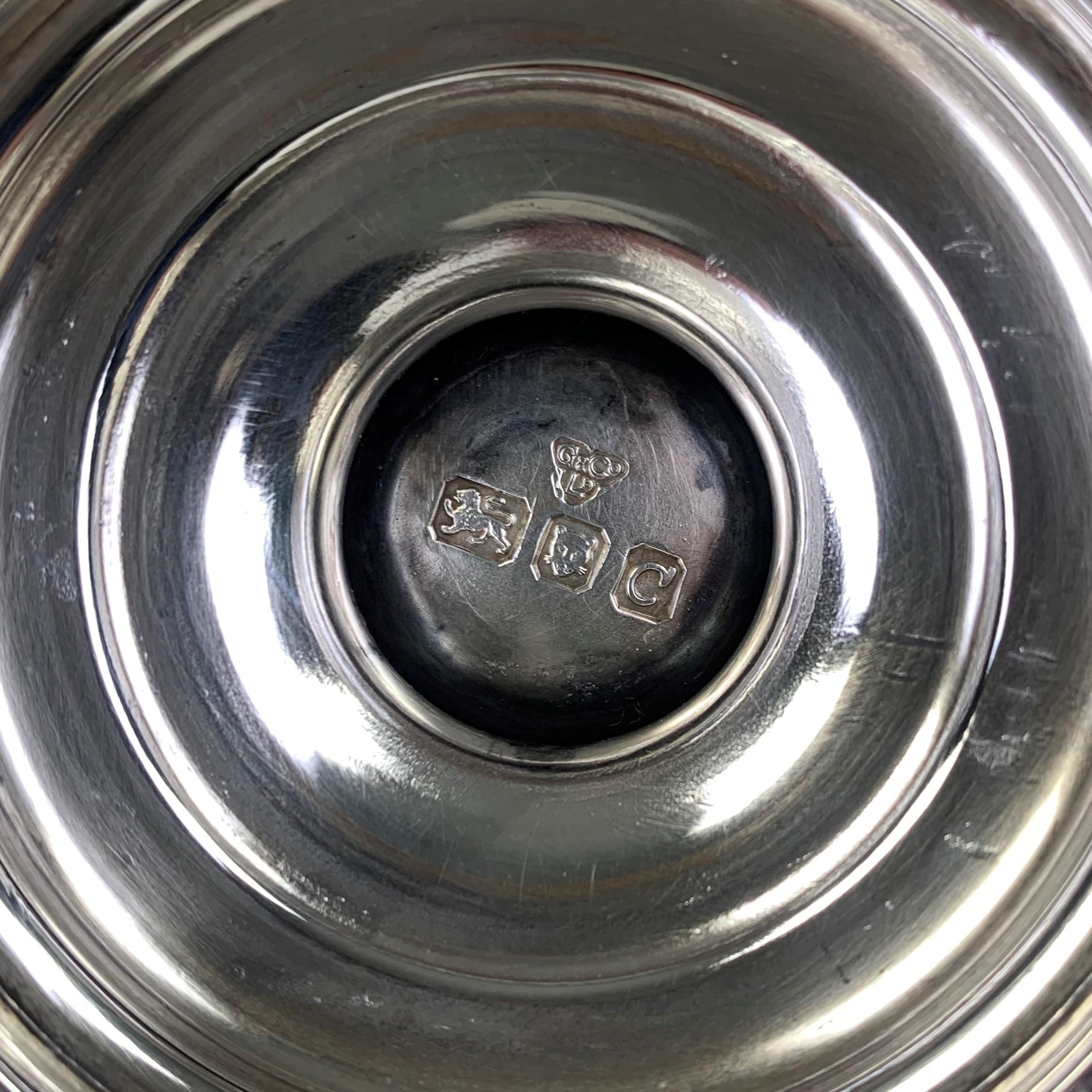 XX secolo Coppia di piccole coppe d'argento del Trofeo Garrard per la mandria campione del diario in vendita