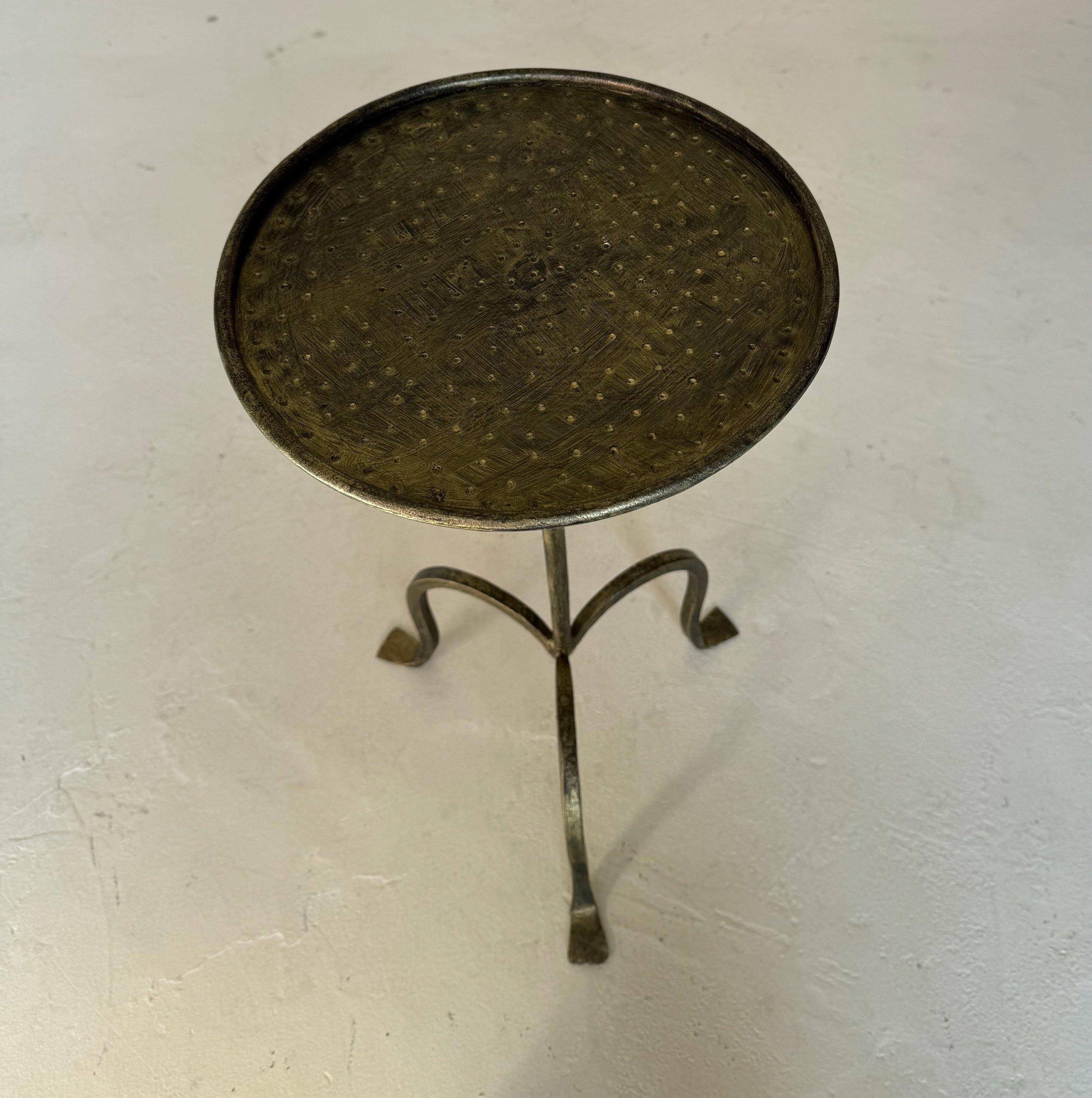 Pair of Small Spanish Gilt Iron Drinks Tables on Tripod Bases For Sale 5