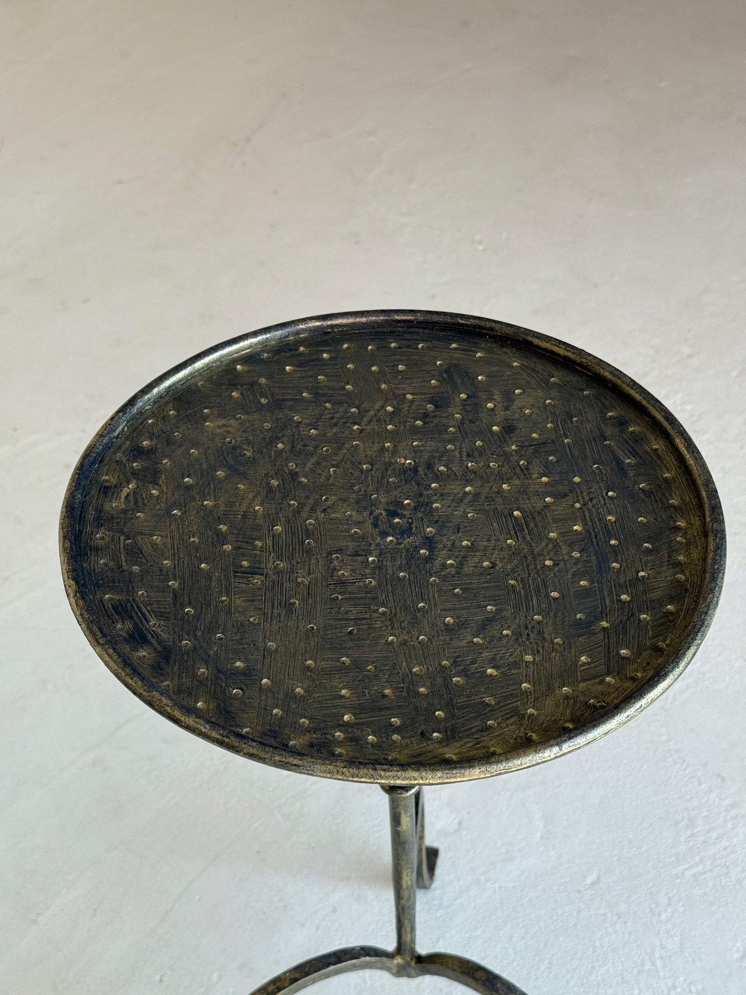 Pair of Small Spanish Gilt Iron Drinks Tables on Tripod Bases For Sale 9