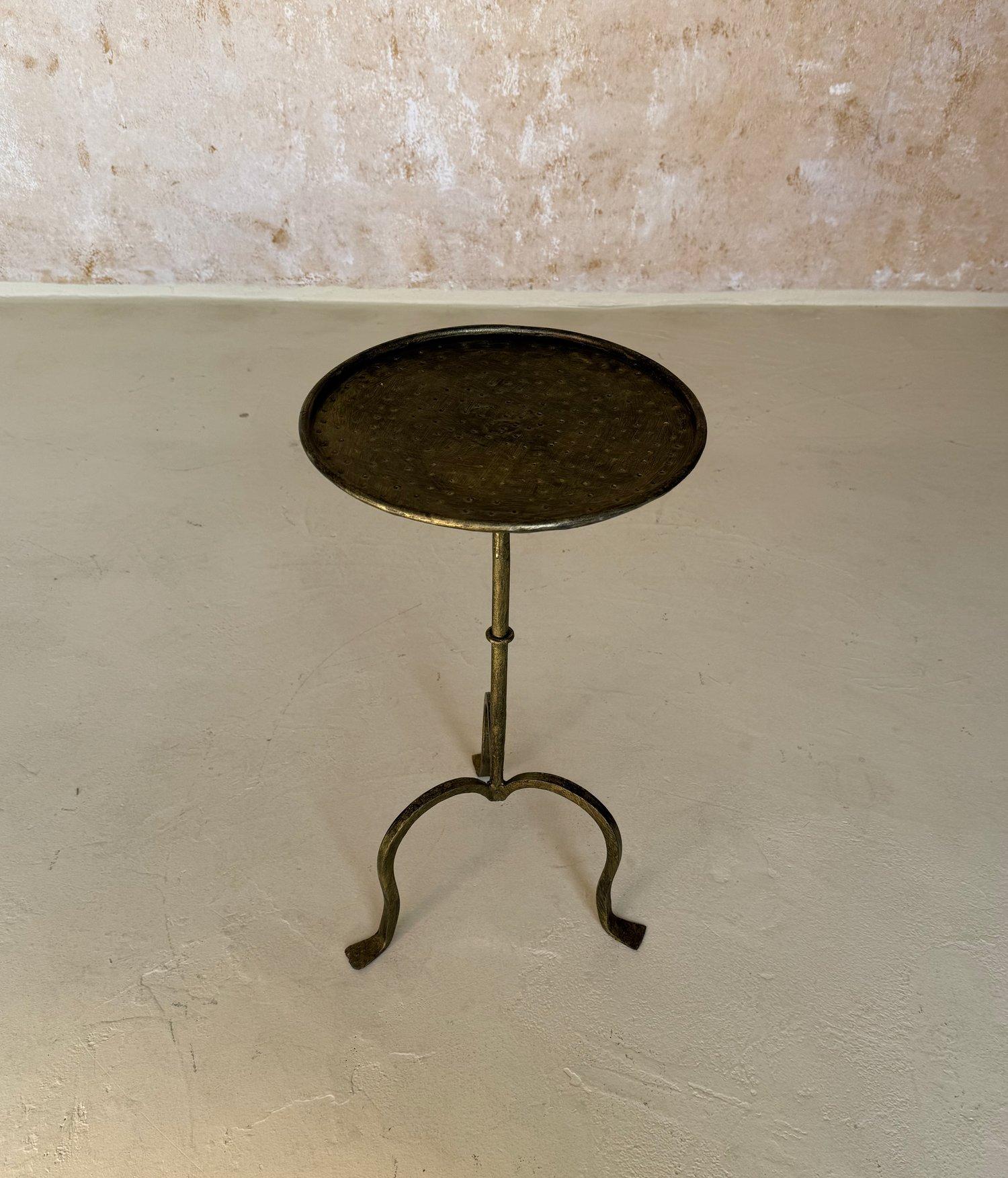 Pair of Small Spanish Gilt Iron Drinks Tables on Tripod Bases For Sale 4