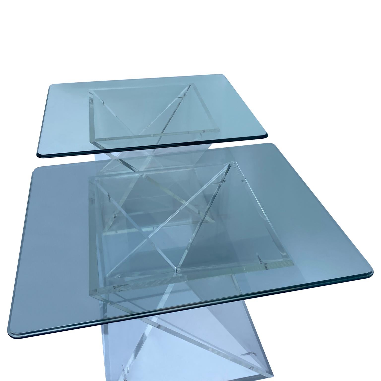 Pair of Small Square Mid-Century Modern Lucite Side Table Bases In Good Condition For Sale In Haddonfield, NJ