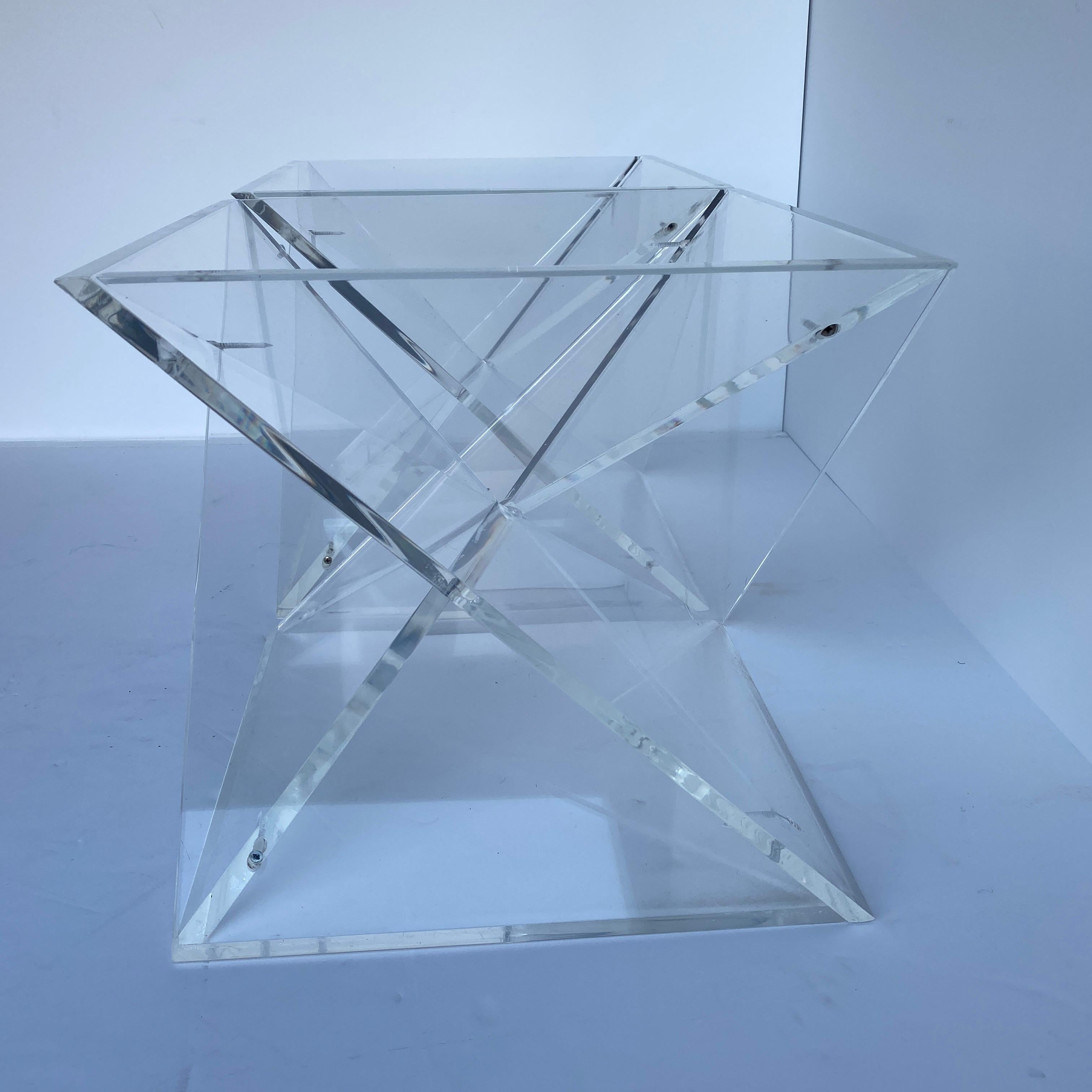 Pair of Small Square Mid-Century Modern Lucite Side Table Bases For Sale 2