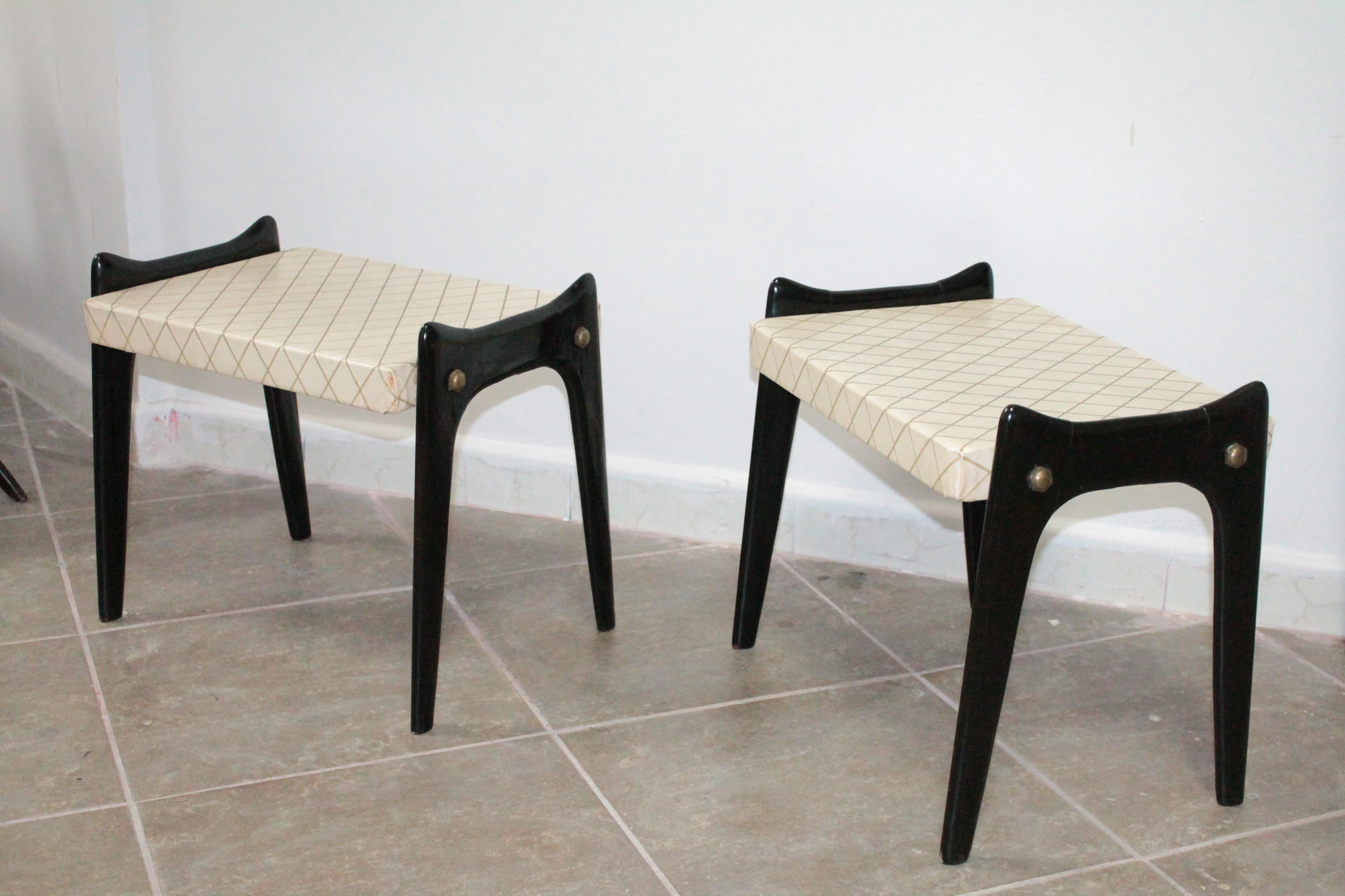 Pair of Small Stools 1950s Ico Parisi Design In Good Condition In Palermo, Palermo