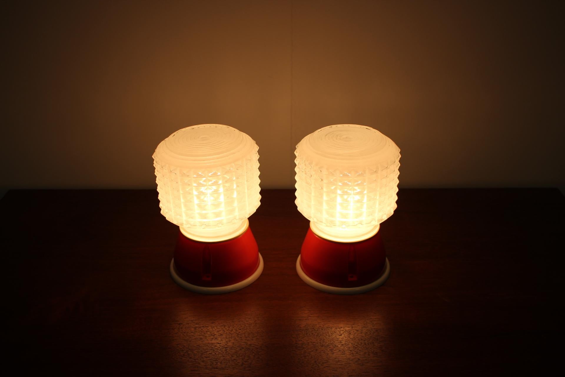 Late 20th Century Pair of Small Table Lamps, 1980 For Sale