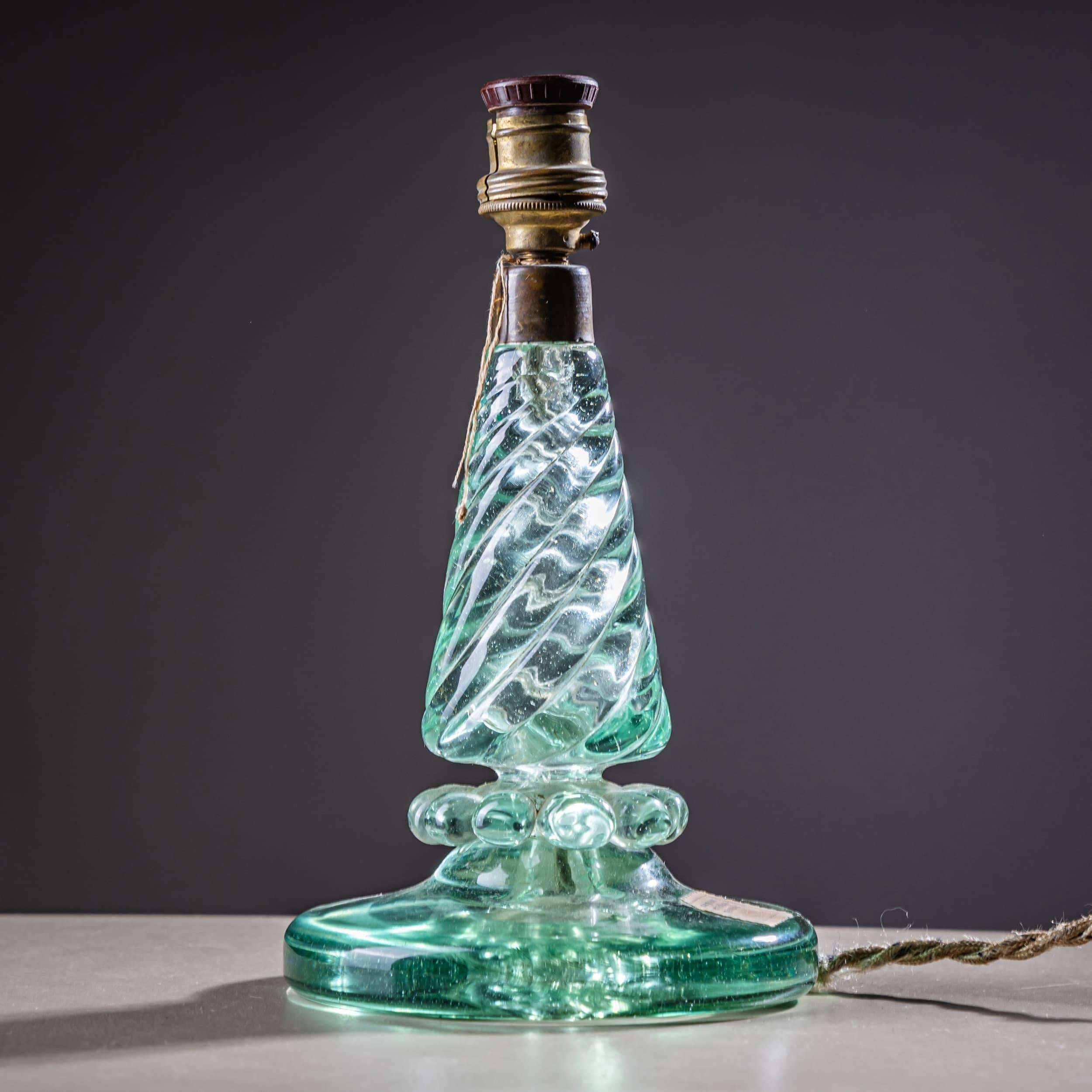 Paire de petites lampes de table avec base en verre par Seguso Vetri d'Arte, Italie, années 1940 Bon état - En vente à New York, NY