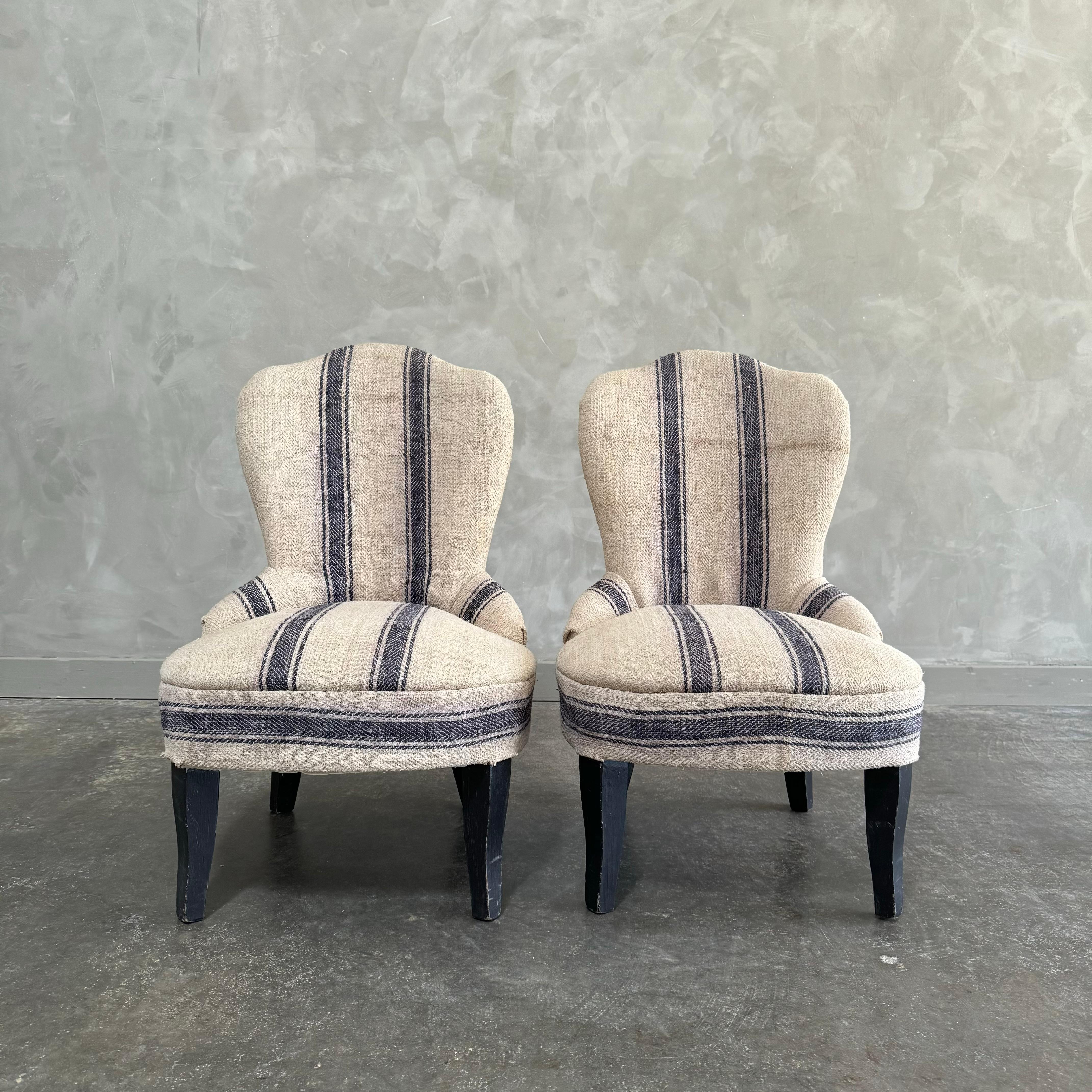 Pair of small vintage chairs For Sale 3