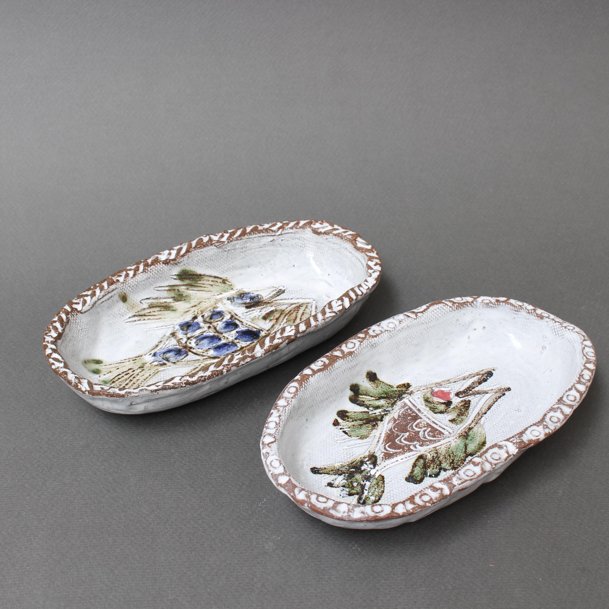 Pair of Small Vintage French Decorative Trays by Albert Thiry 'circa 1970s' For Sale 13