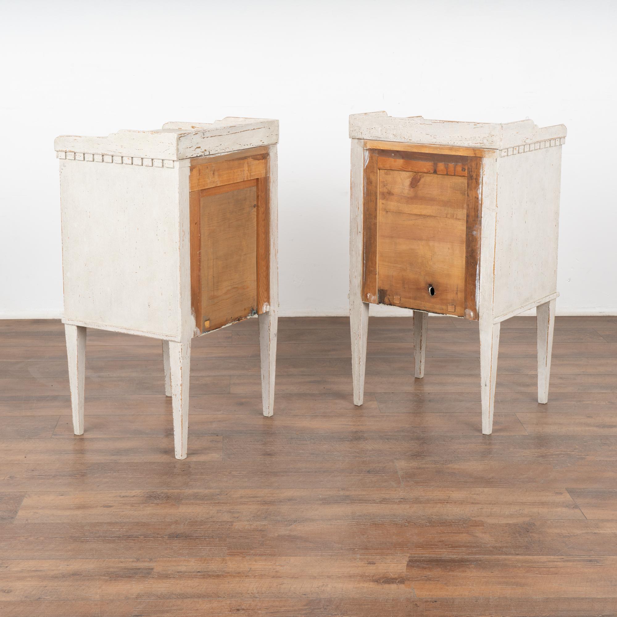Pair of Small White Swedish Cabinets Nightstands, circa 1860-80 6