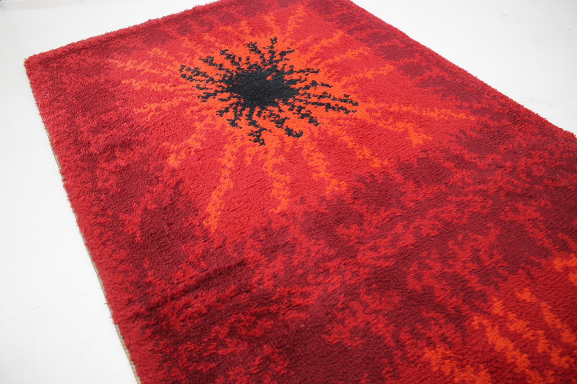 Danish Pair of Small Wool Midcentury Scandinavian Rugs / Carpets, 1970s