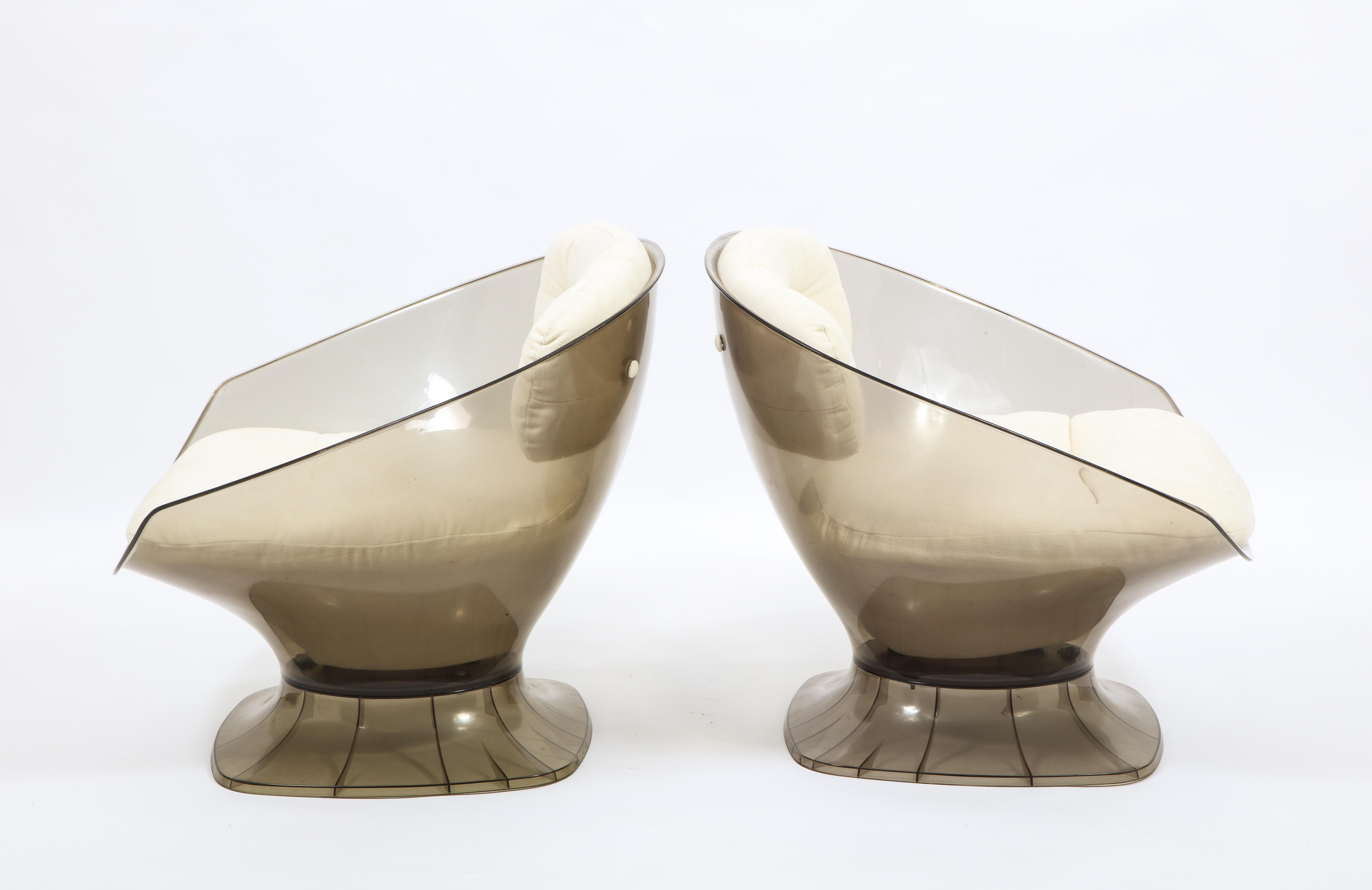 Raphaël Décorateur Pair of Smoked Acrylic Lounge Chairs, France 1960's In Good Condition For Sale In New York, NY