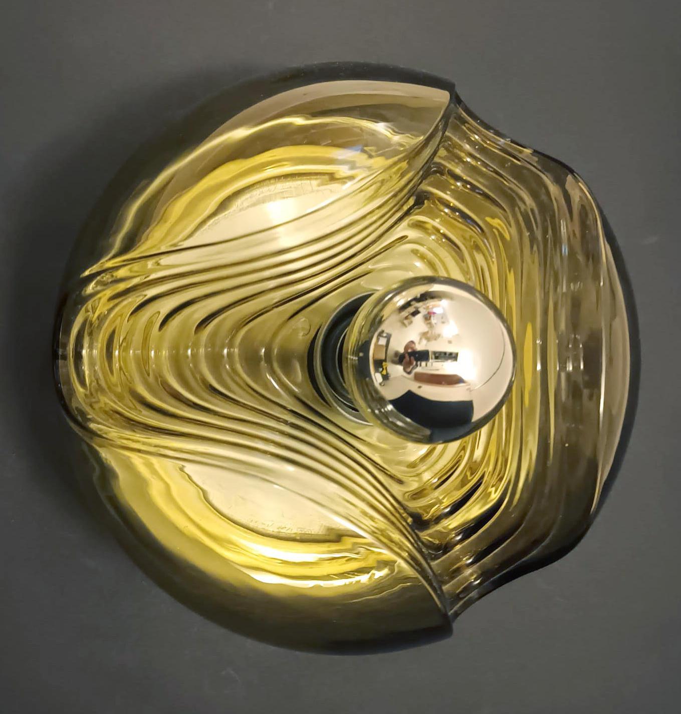 Vintage Italian wall lights with textured smoky Murano glass diffusers / Made in Italy, circa 1960s
Measures: diameter 10 inches, depth 6 inches
1 light / E26 or E27 type / max 60W
1 pair available in stock in Italy
Order reference #: FABIOLTD