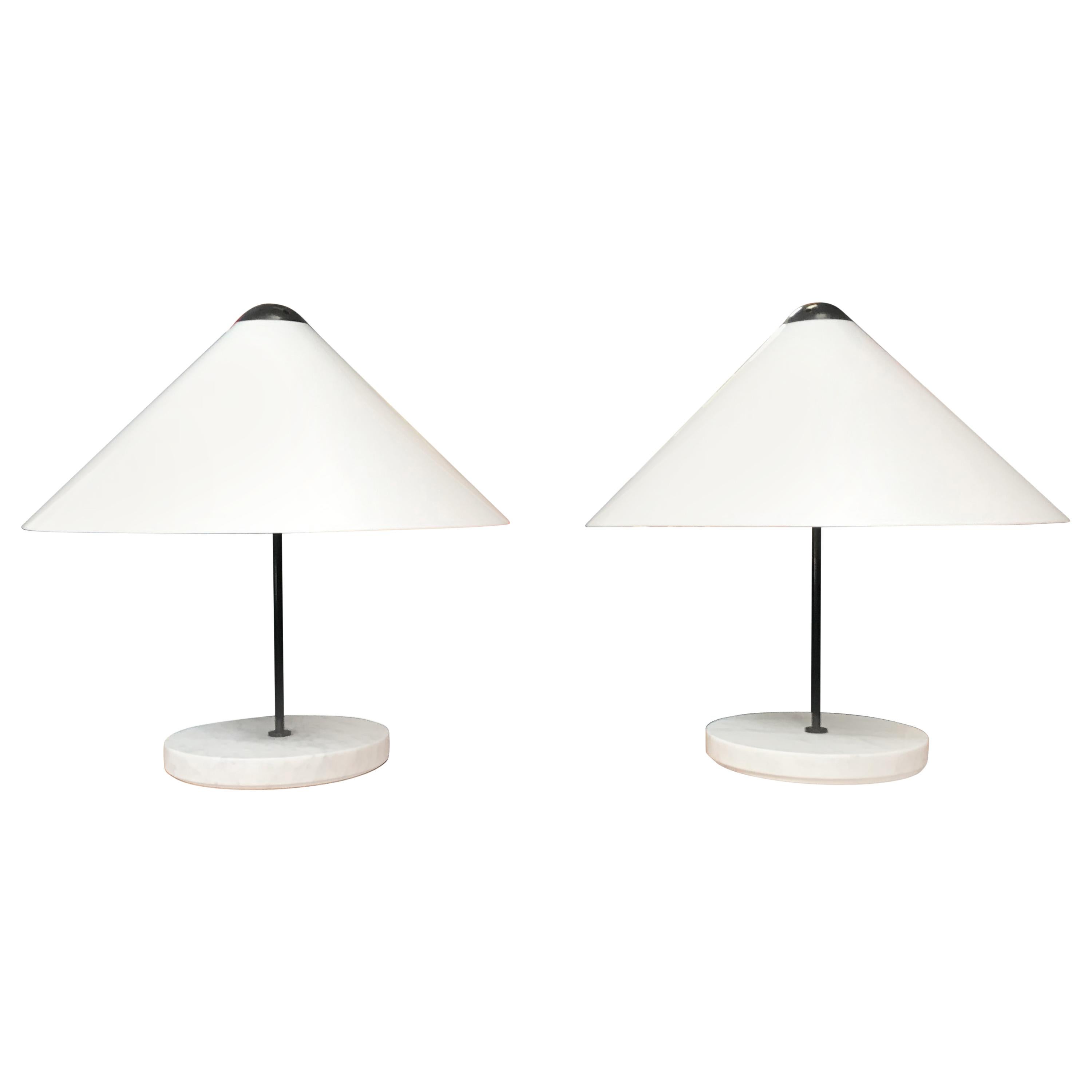 Pair of 'Snow' Italian Midcentury Table Lamps by Vico Magistretti for Oluce For Sale