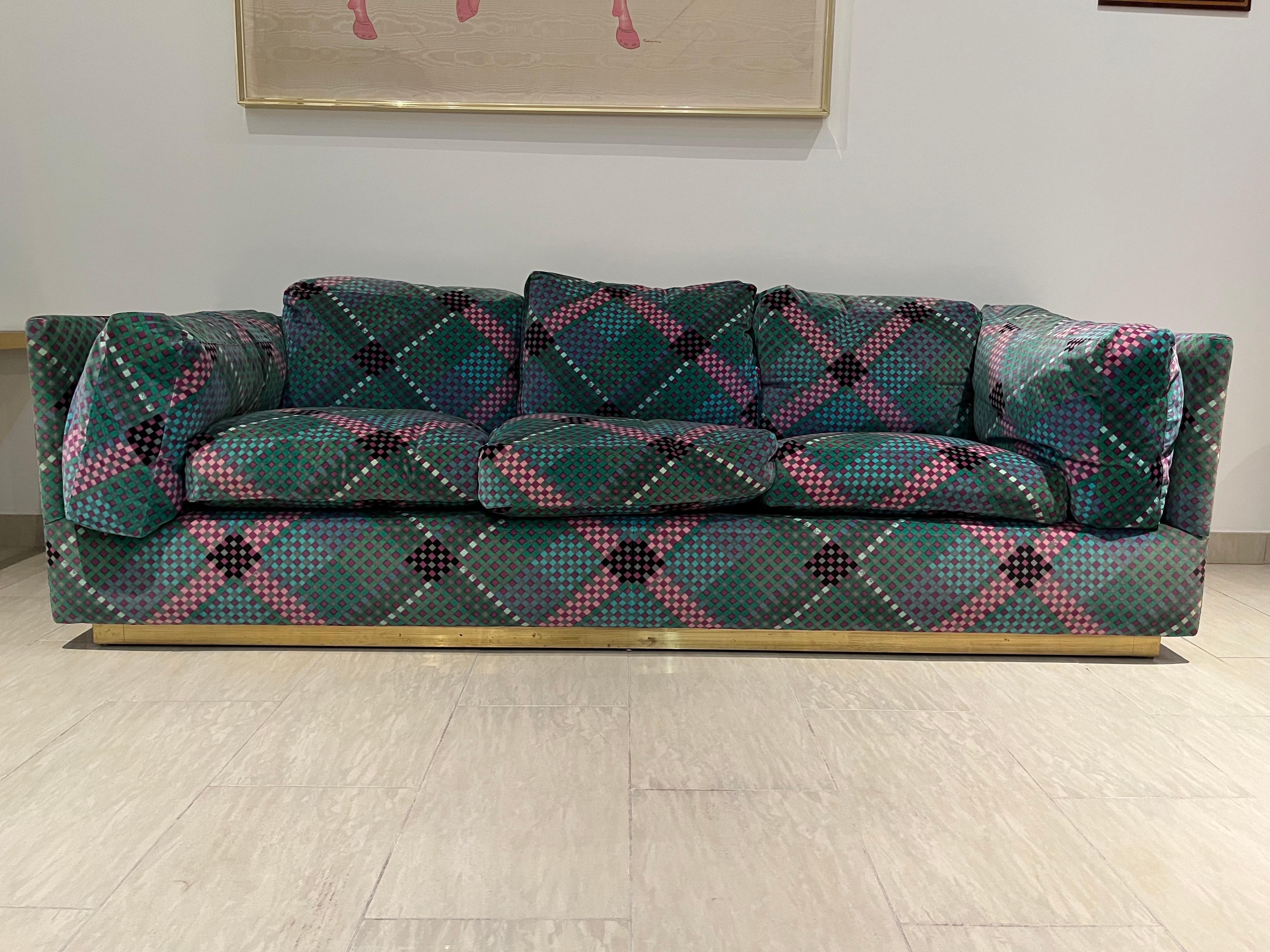 Pair of Sofa’ by Ken Scott Brass and Optical Velvet Signed  For Sale 13
