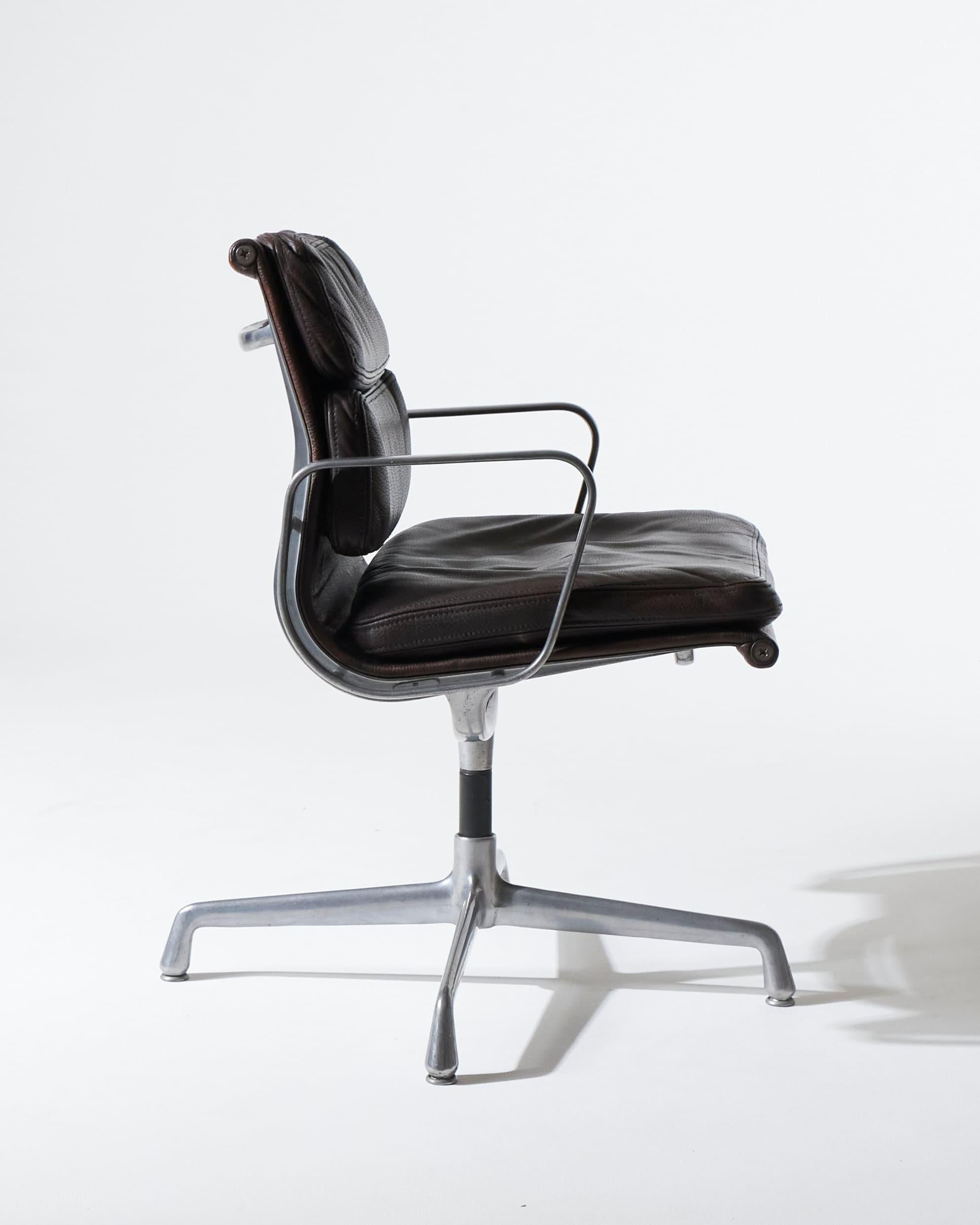 Coppia di poltrone Sofa Pad in pelle marrone, Herman Miller, anni '70 in vendita 2