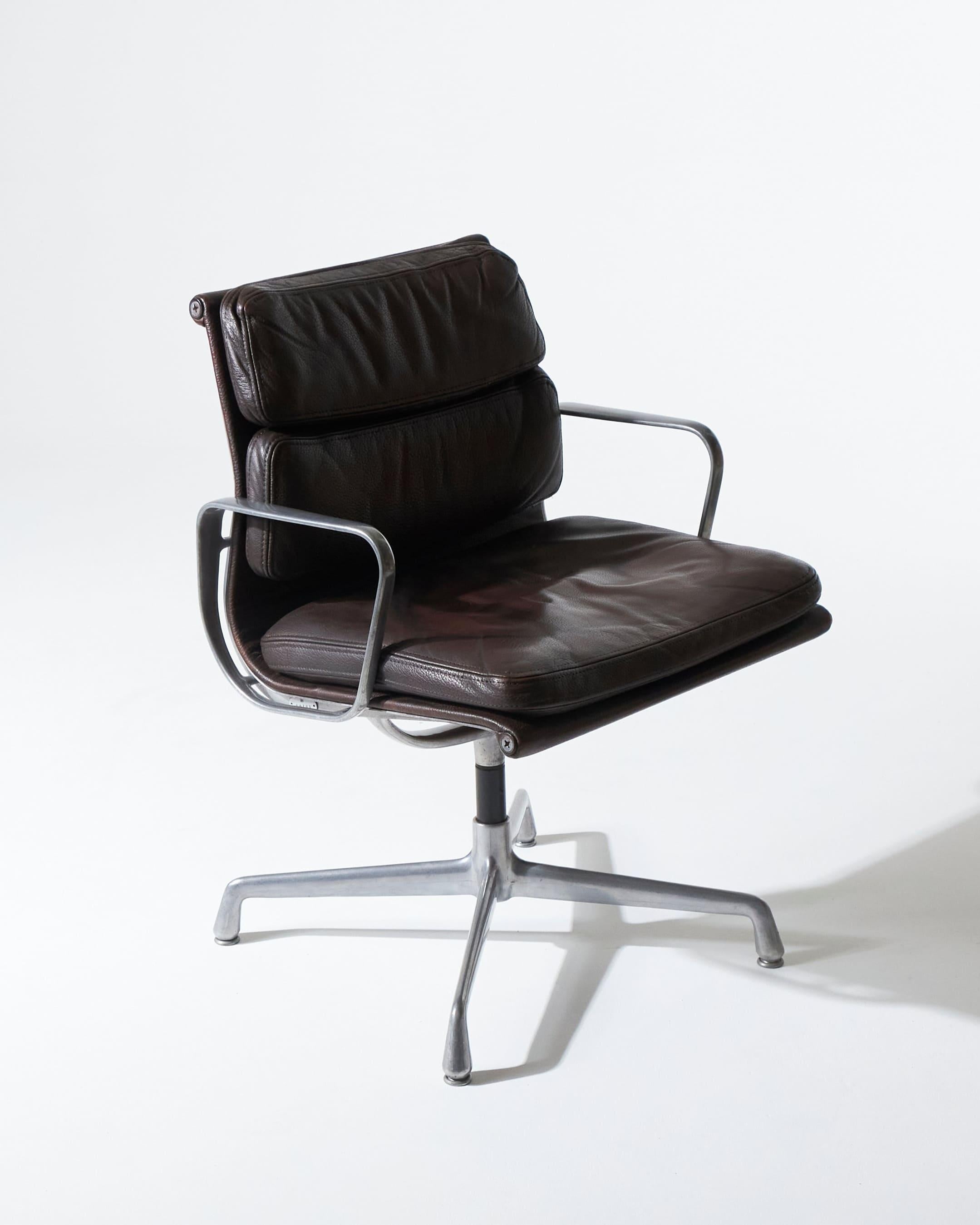 Coppia di poltrone Sofa Pad in pelle marrone, Herman Miller, anni '70 in vendita 3
