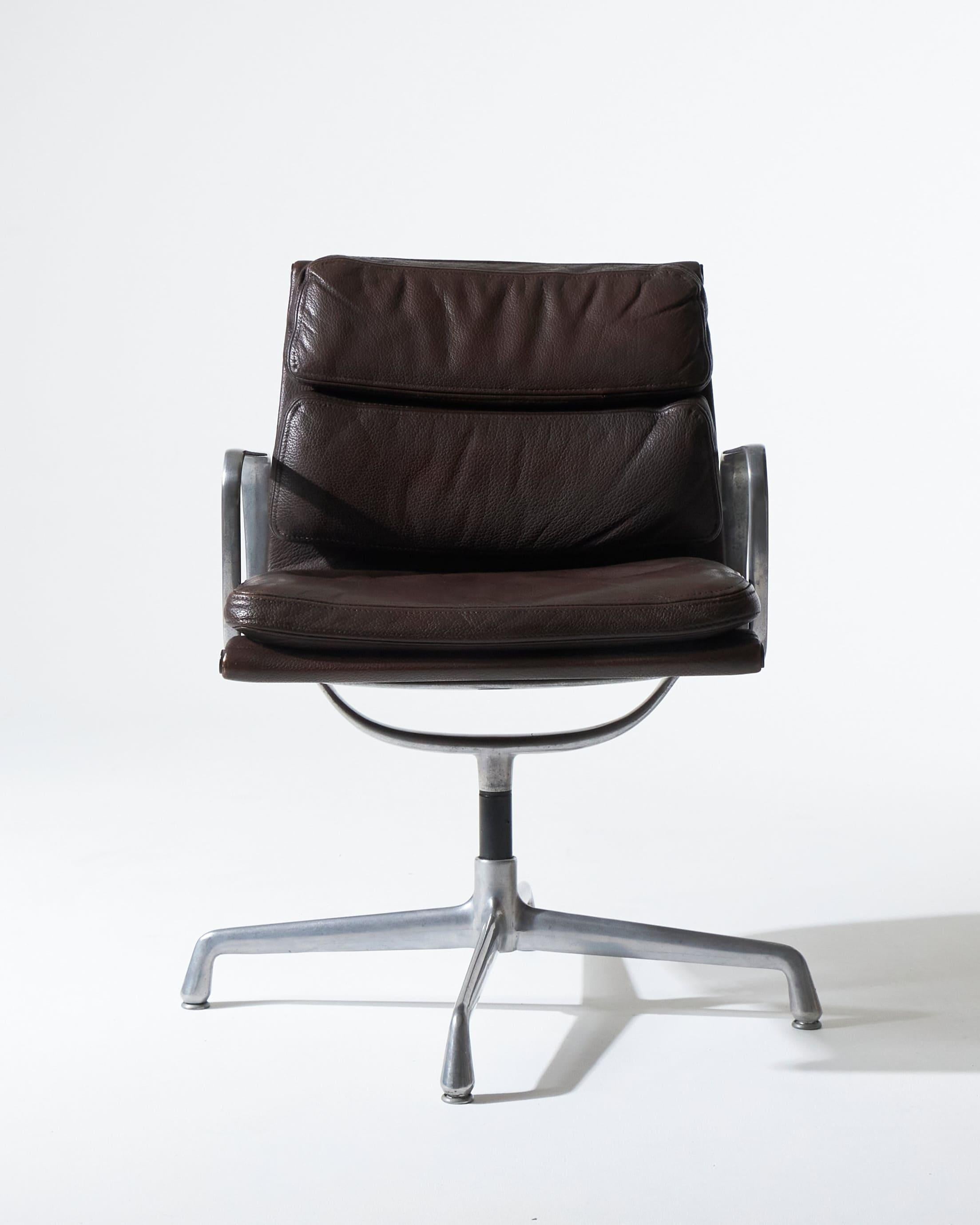 Coppia di poltrone Sofa Pad in pelle marrone, Herman Miller, anni '70 in vendita 4