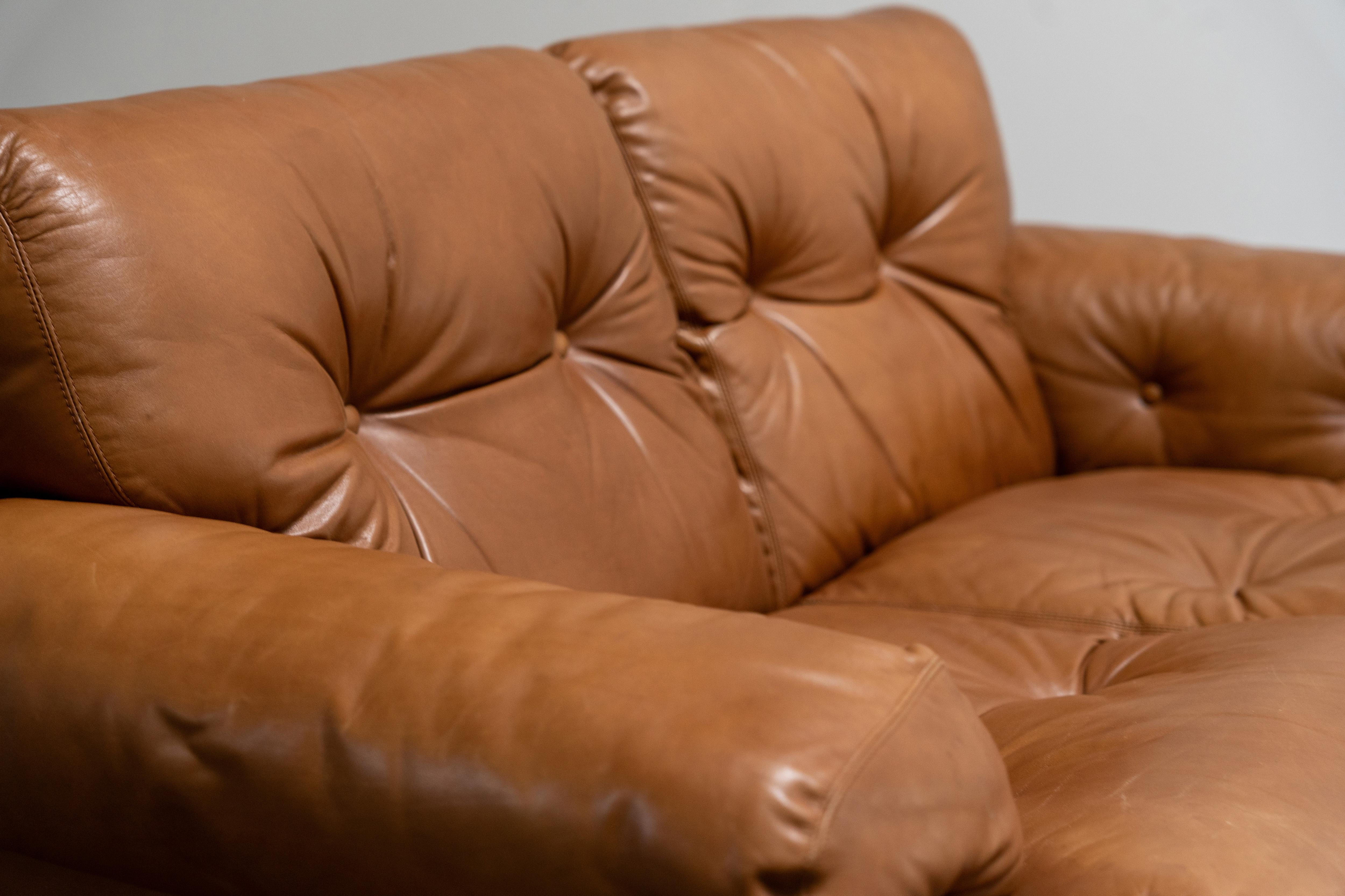 Pair of Sofas by Afra & Tobia Scarpa Coronado, C&B Italia, Cognac Leather, 1970s In Good Condition For Sale In Rosendahl, DE