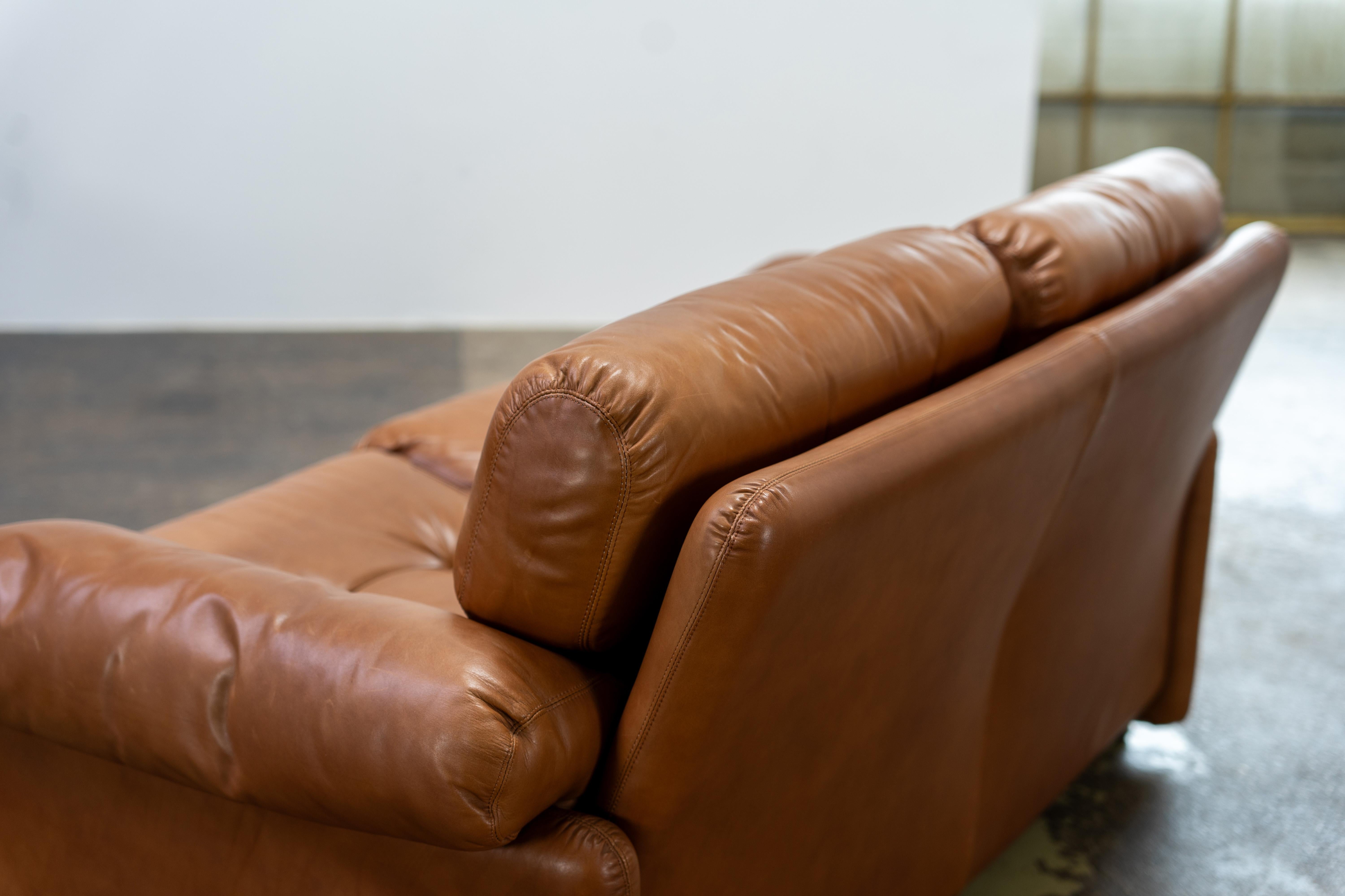 Pair of Sofas by Afra & Tobia Scarpa Coronado, C&B Italia, Cognac Leather, 1970s For Sale 2