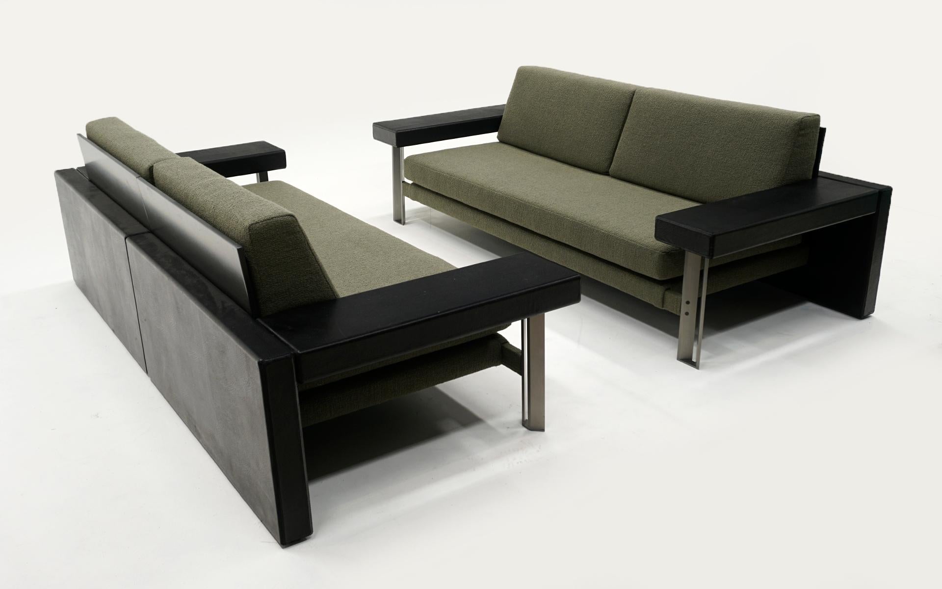 Lacquered Pair of Sofas by Giovanni Offredi for Saporiti, Italy, 1970s.  Ready to Use. For Sale
