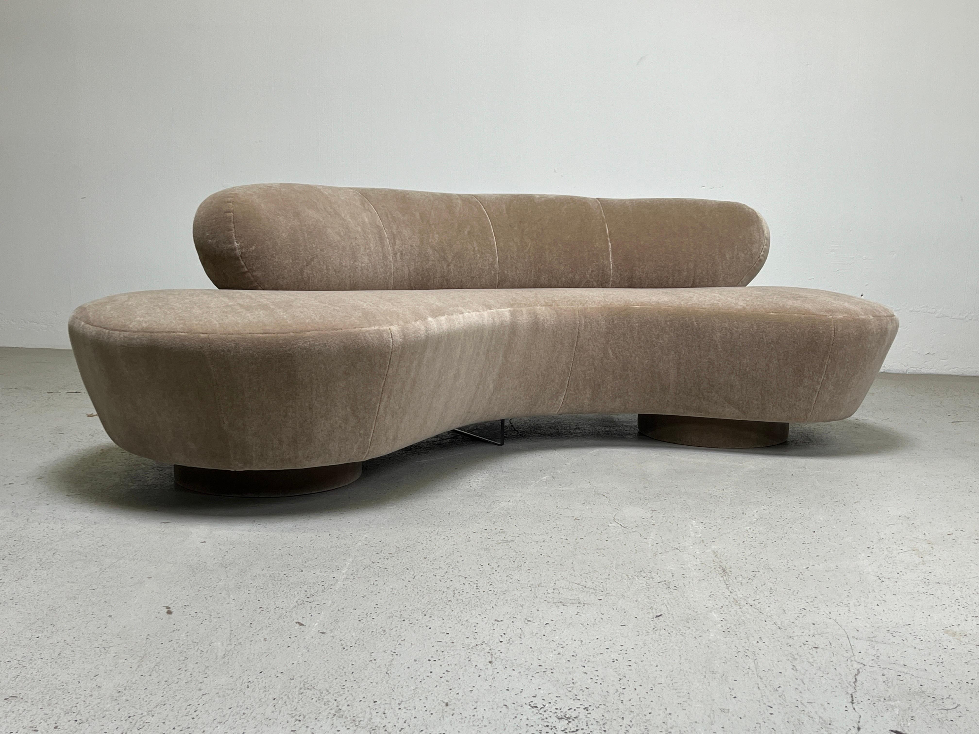 Pair of Sofas by Vladimir Kagan for Directional 2