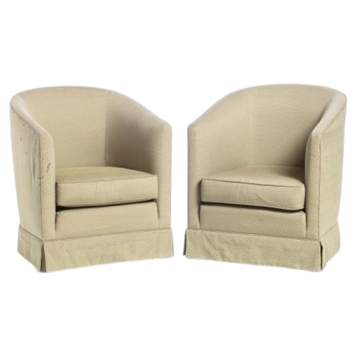 Pair of sofas For Sale