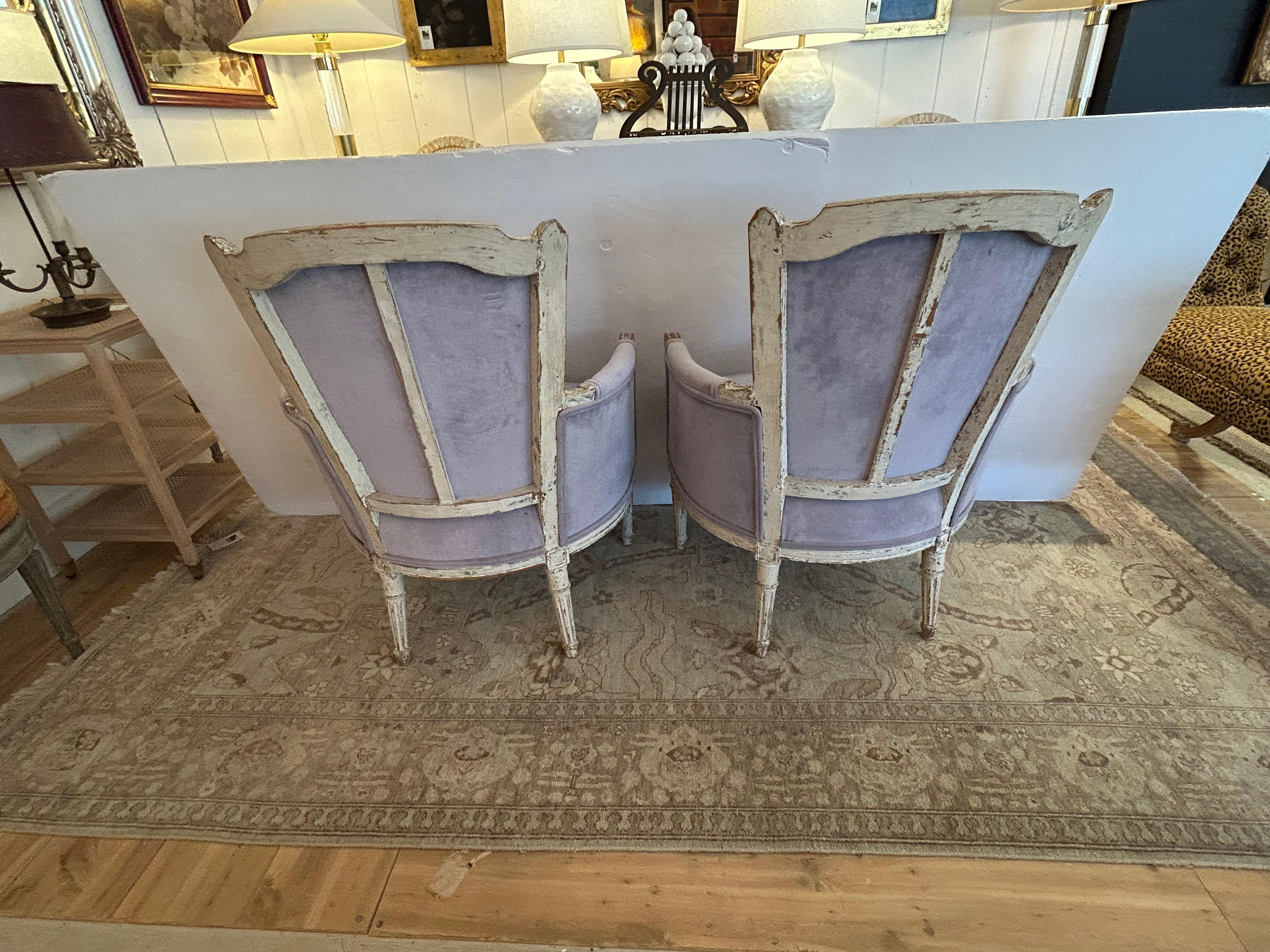 Pair of Soft Periwinkle Velvet French Painted Bergere Chairs For Sale 8