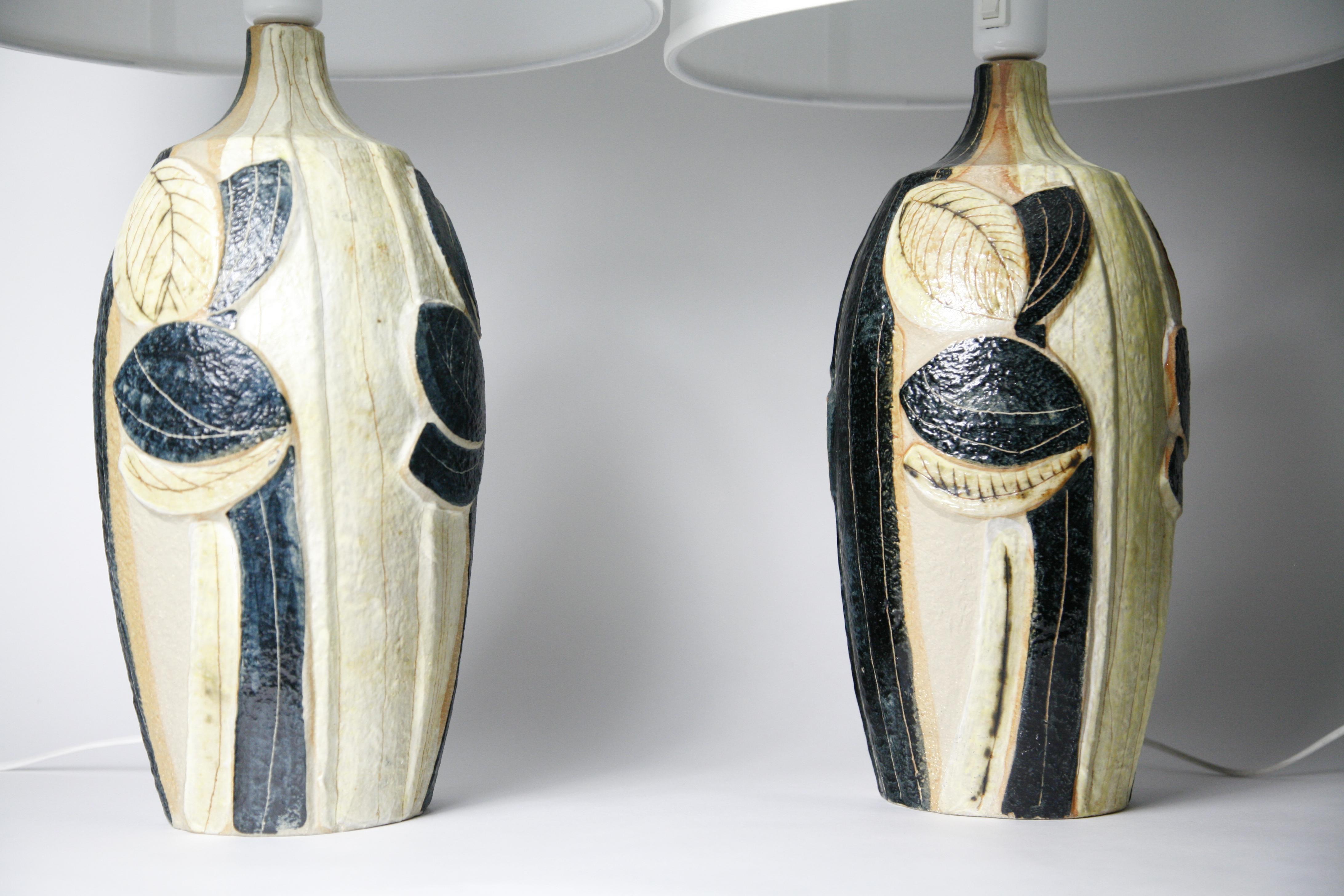Pair of colorful ceramic Noomi Backhausen lamps model 3084-3 for Søholm ceramics 2