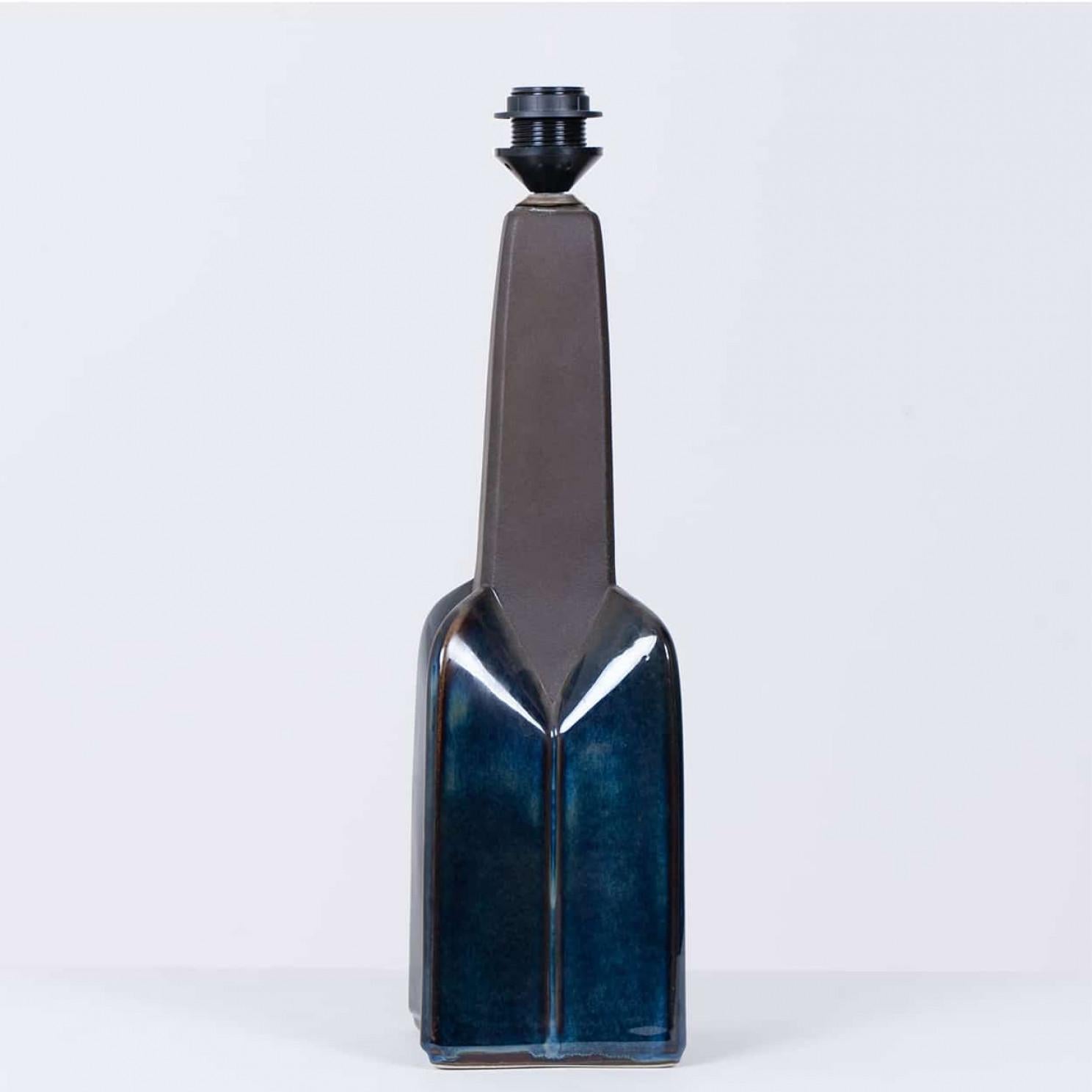 Pareja de lámparas Soholm con pantalla azul seda nueva René Houben, años 60 en Bueno Estado en Rijssen, NL