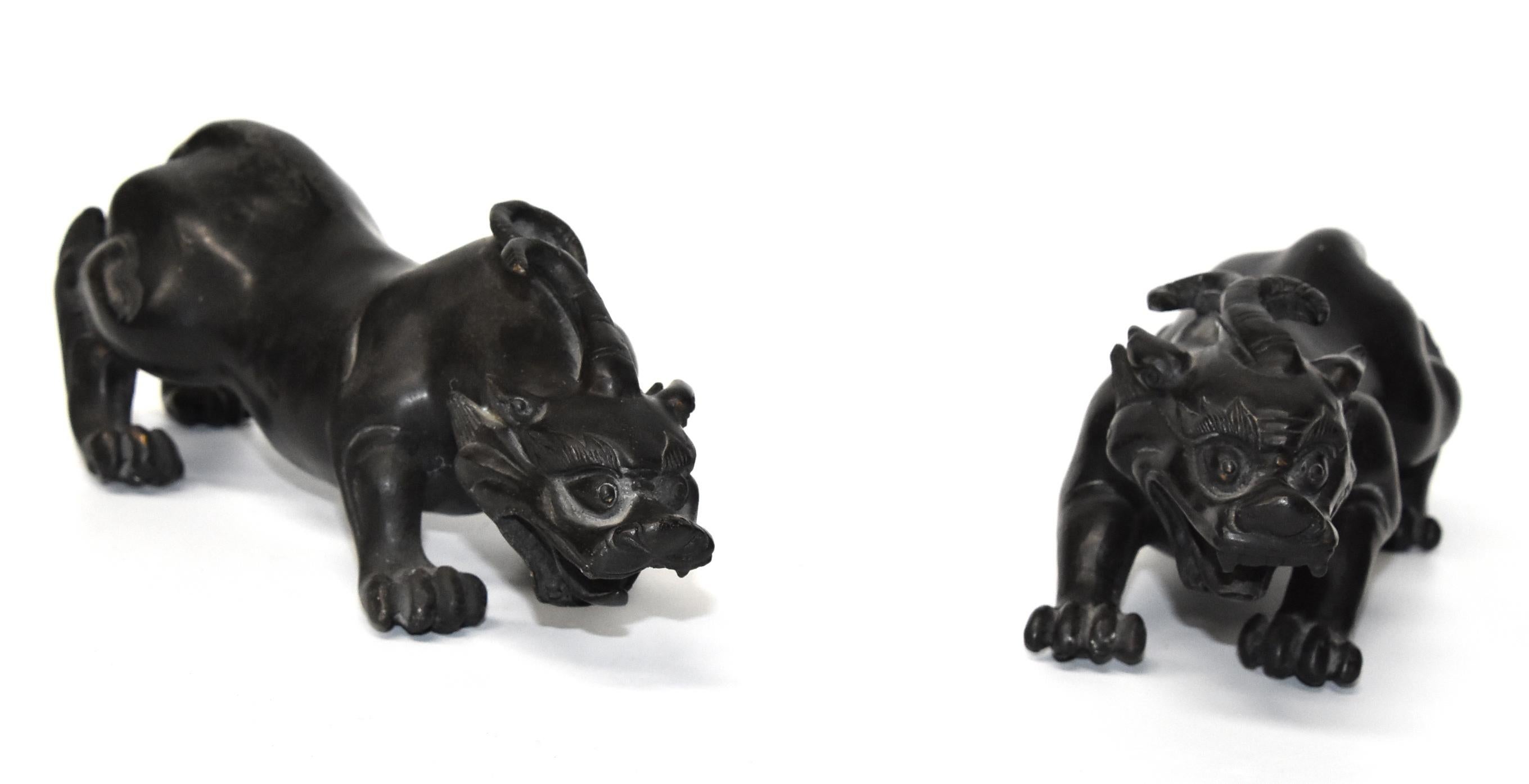 Pair of Solid Black Bronze Pi Xiu Lions Paperweights 6