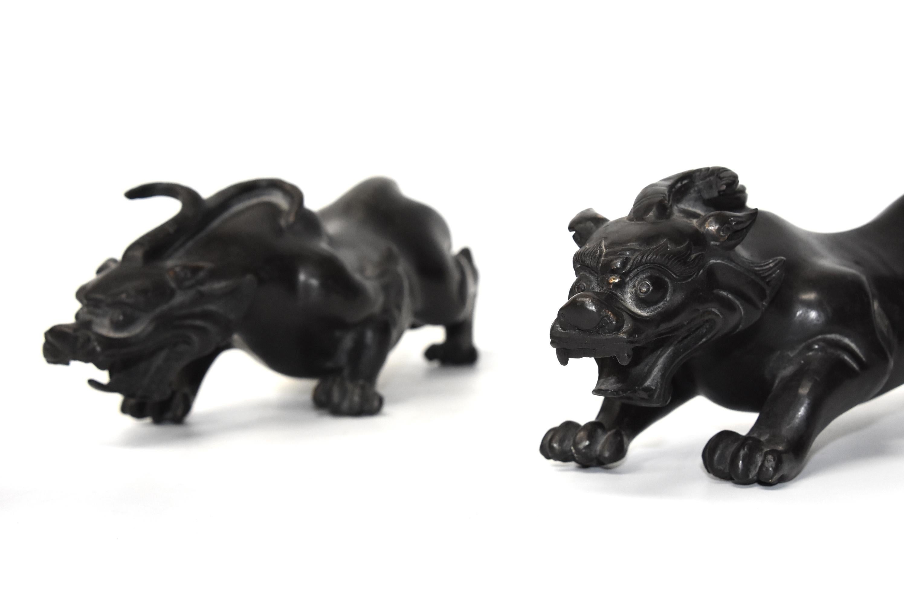 Pair of Solid Black Bronze Pi Xiu Lions Paperweights 8