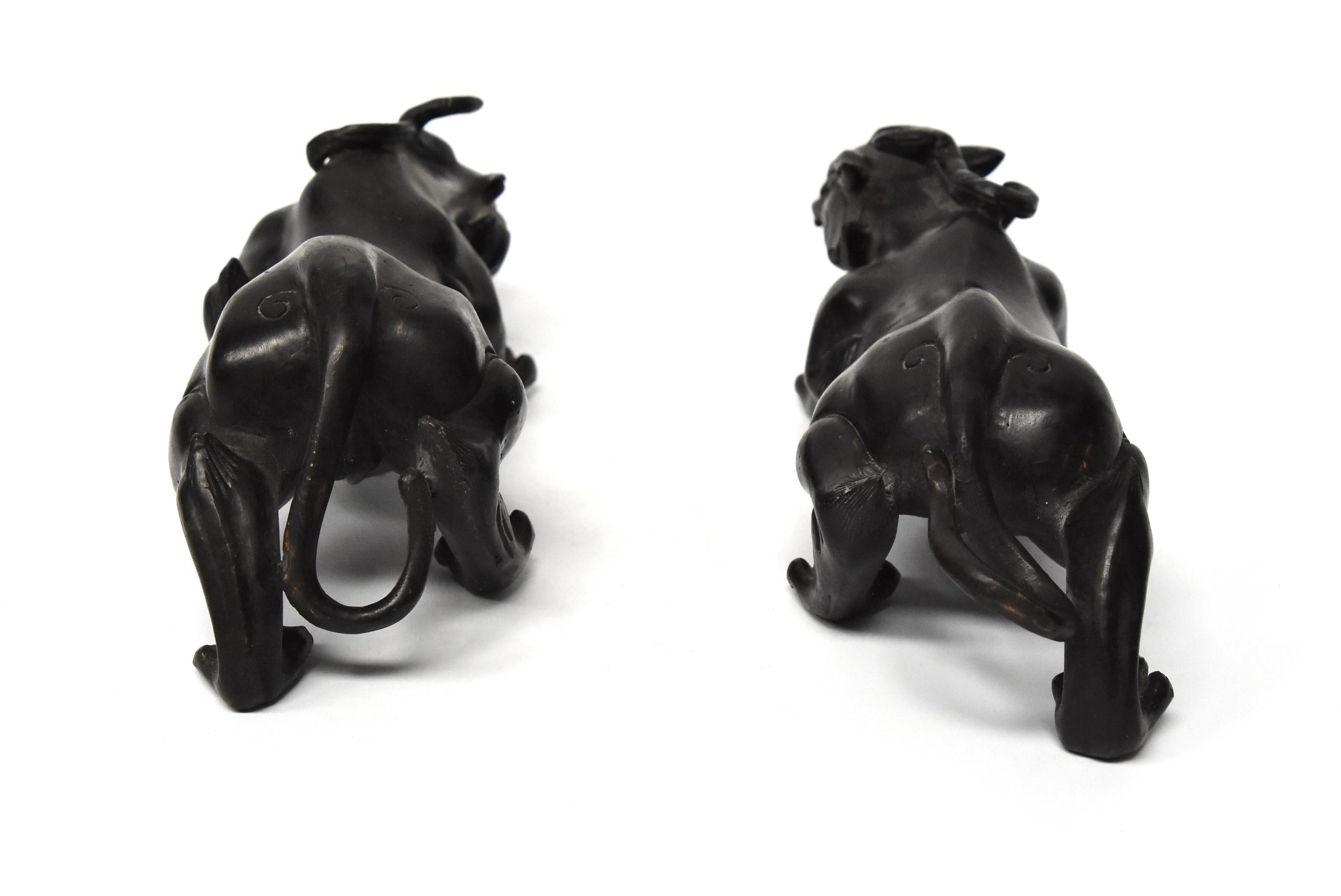Pair of Solid Black Bronze Pi Xiu Lions Paperweights 15