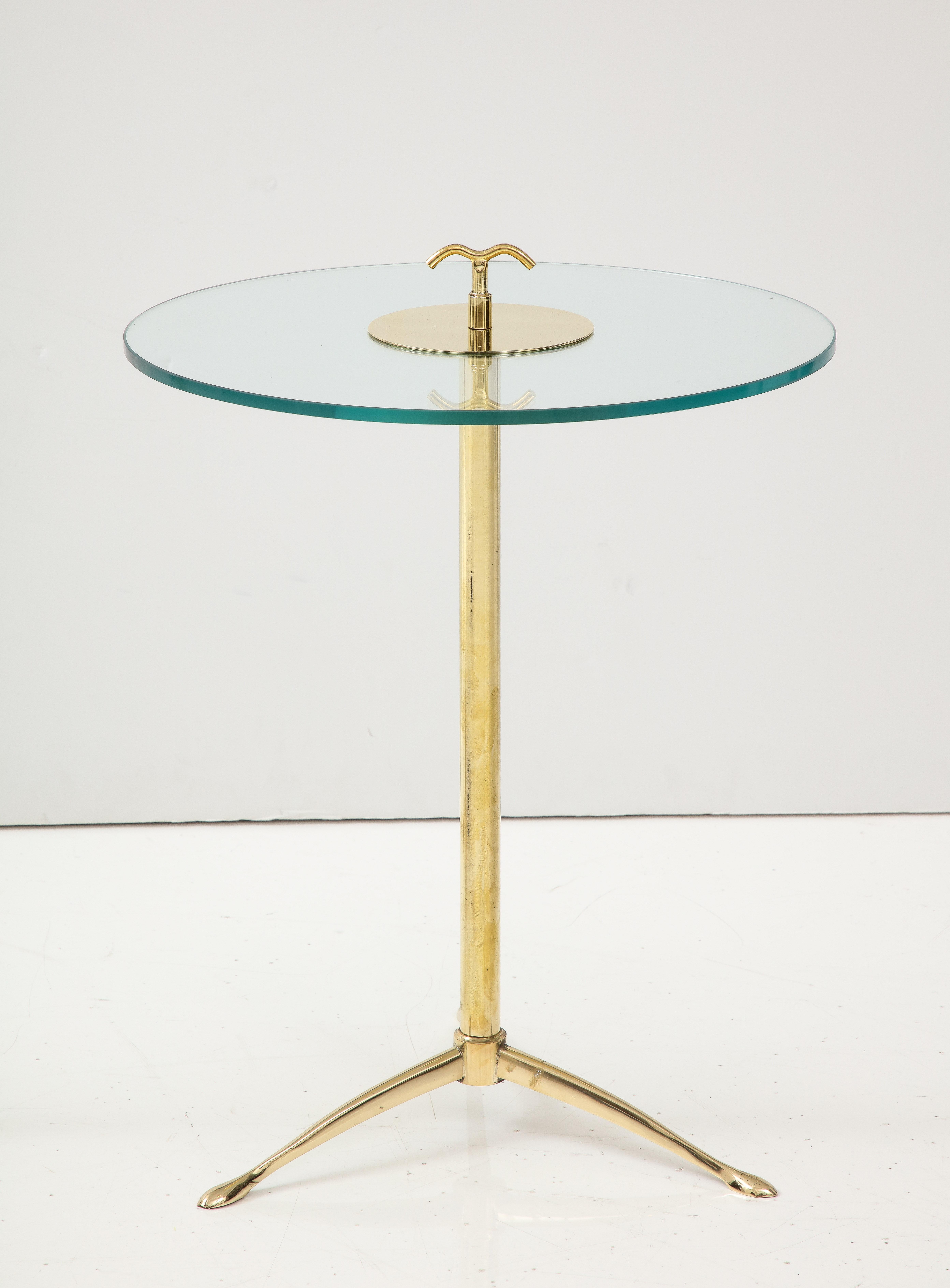 Pair of Solid Brass and Clear Glass Tripod Martini Drinks Side Tables, Italy In New Condition In New York, NY