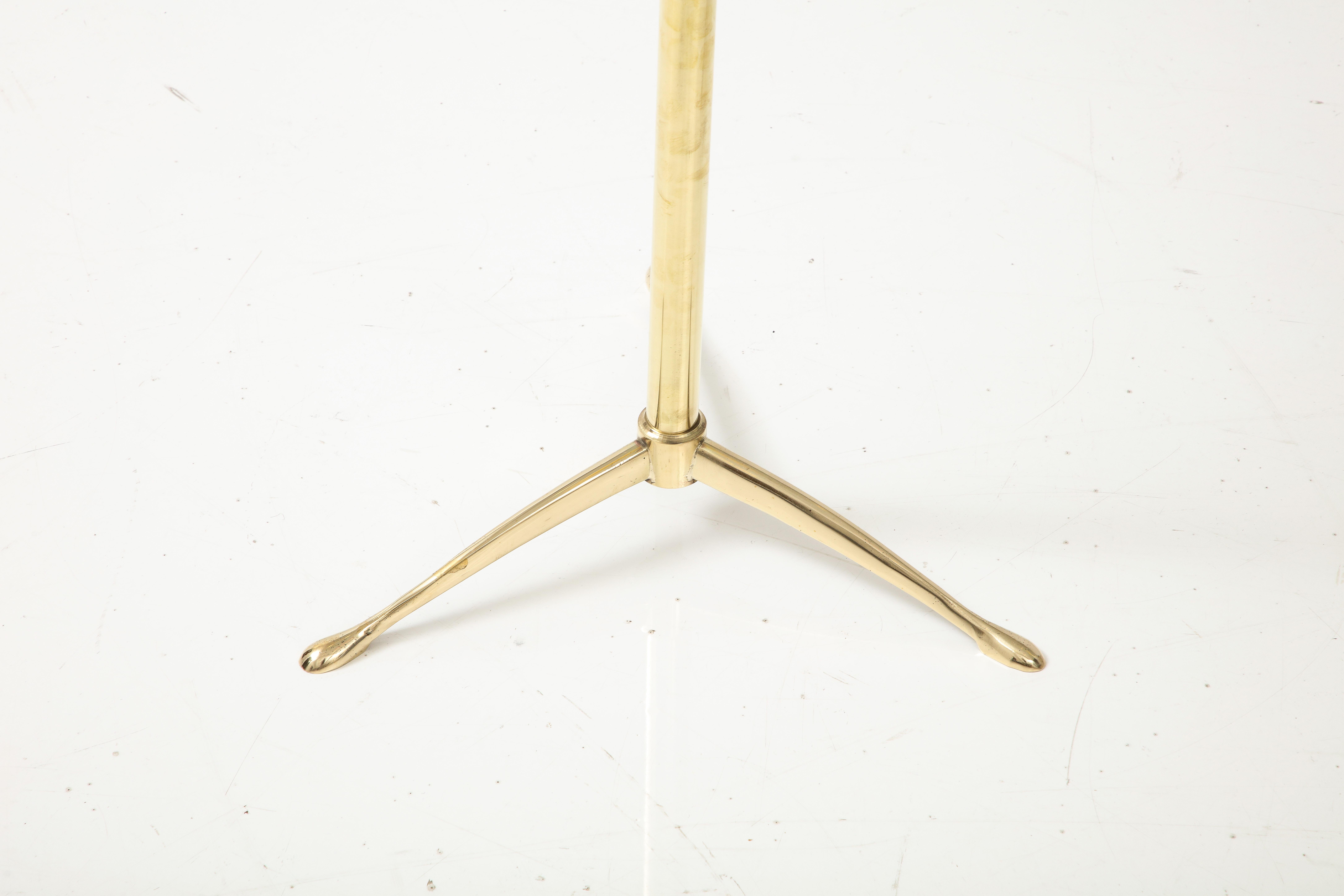 Contemporary Pair of Solid Brass and Clear Glass Tripod Martini Drinks Side Tables, Italy