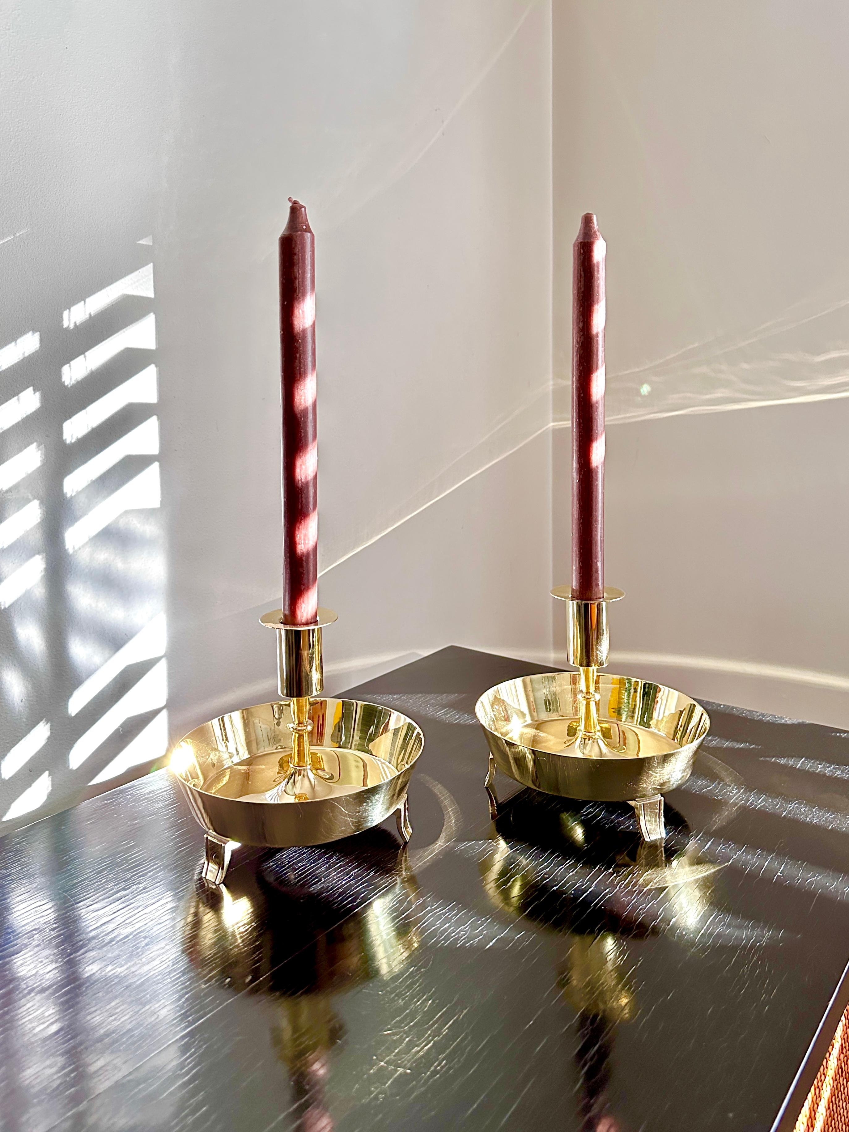 Mid-Century Modern Pair of Solid Brass Candlesticks Designed by Tommi Parzinger for Dorlyn For Sale