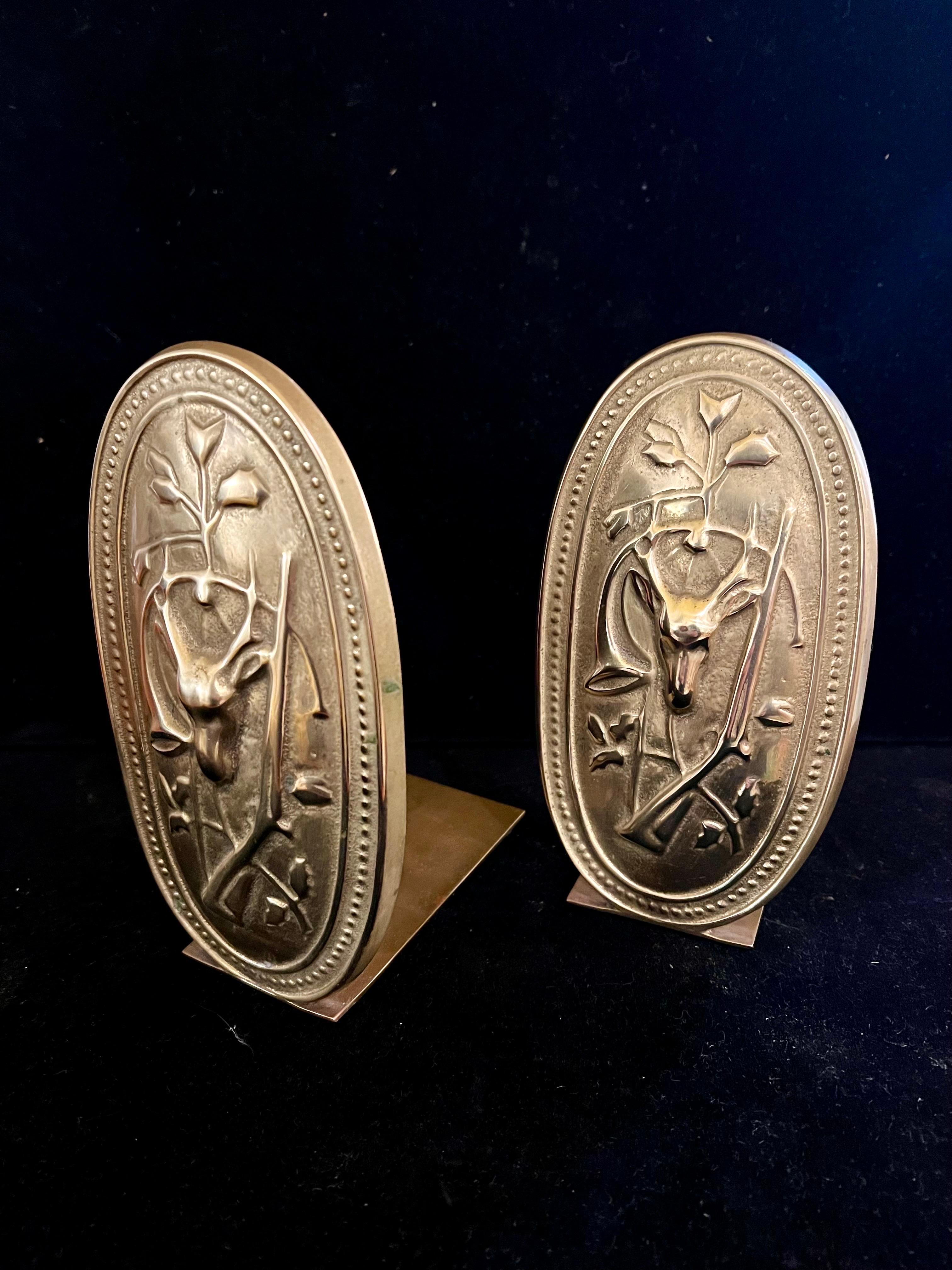 Pair of Solid Brass Embossed with Hunters Theme Italian Bookends by Horchow In Excellent Condition For Sale In San Diego, CA