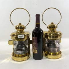 Coppia di luci in ottone massiccio provenienti da una barca
