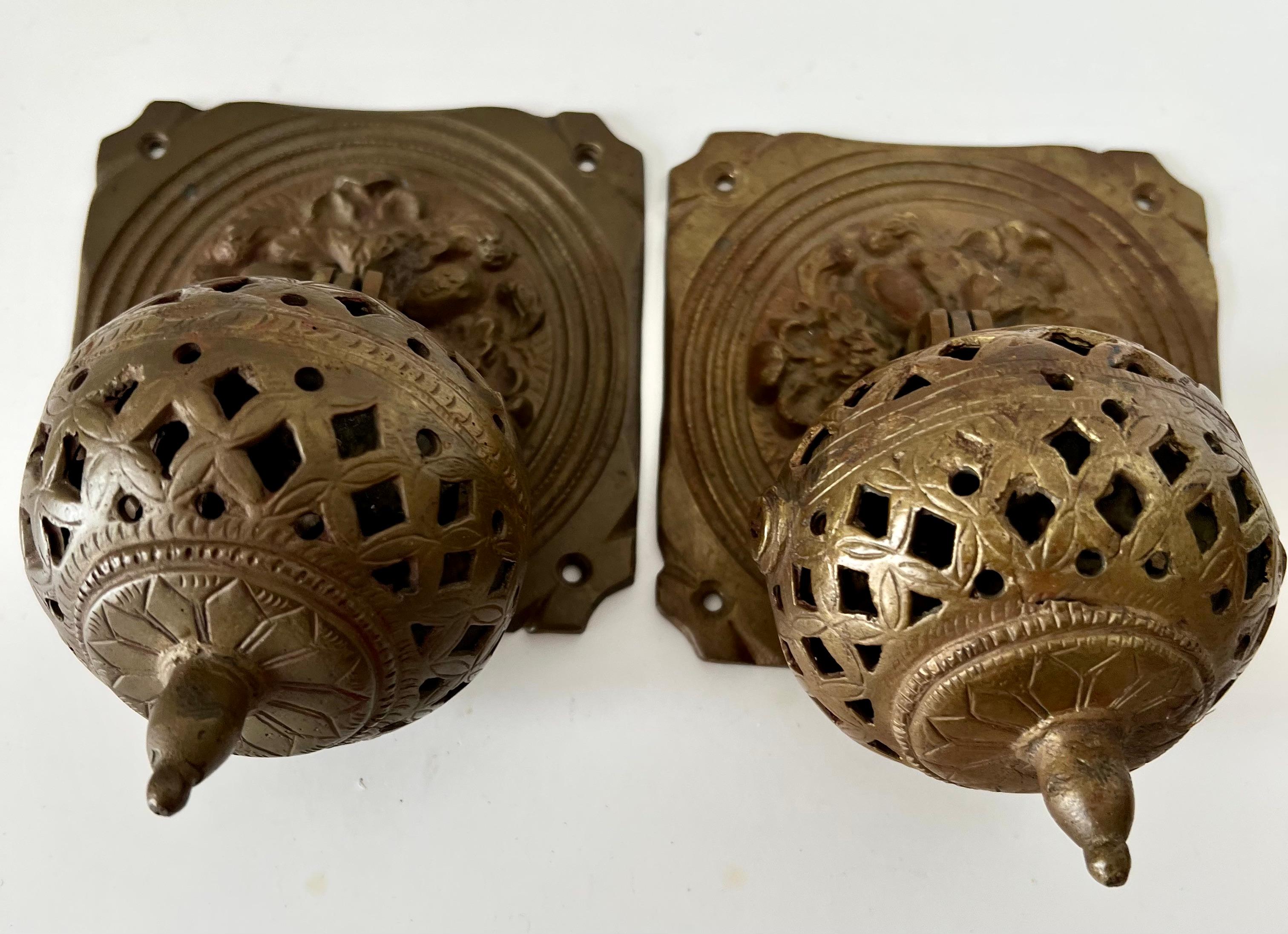 20th Century Pair of Solid Brass Moroccan or Moorish Style Door Handles or Pulls For Sale