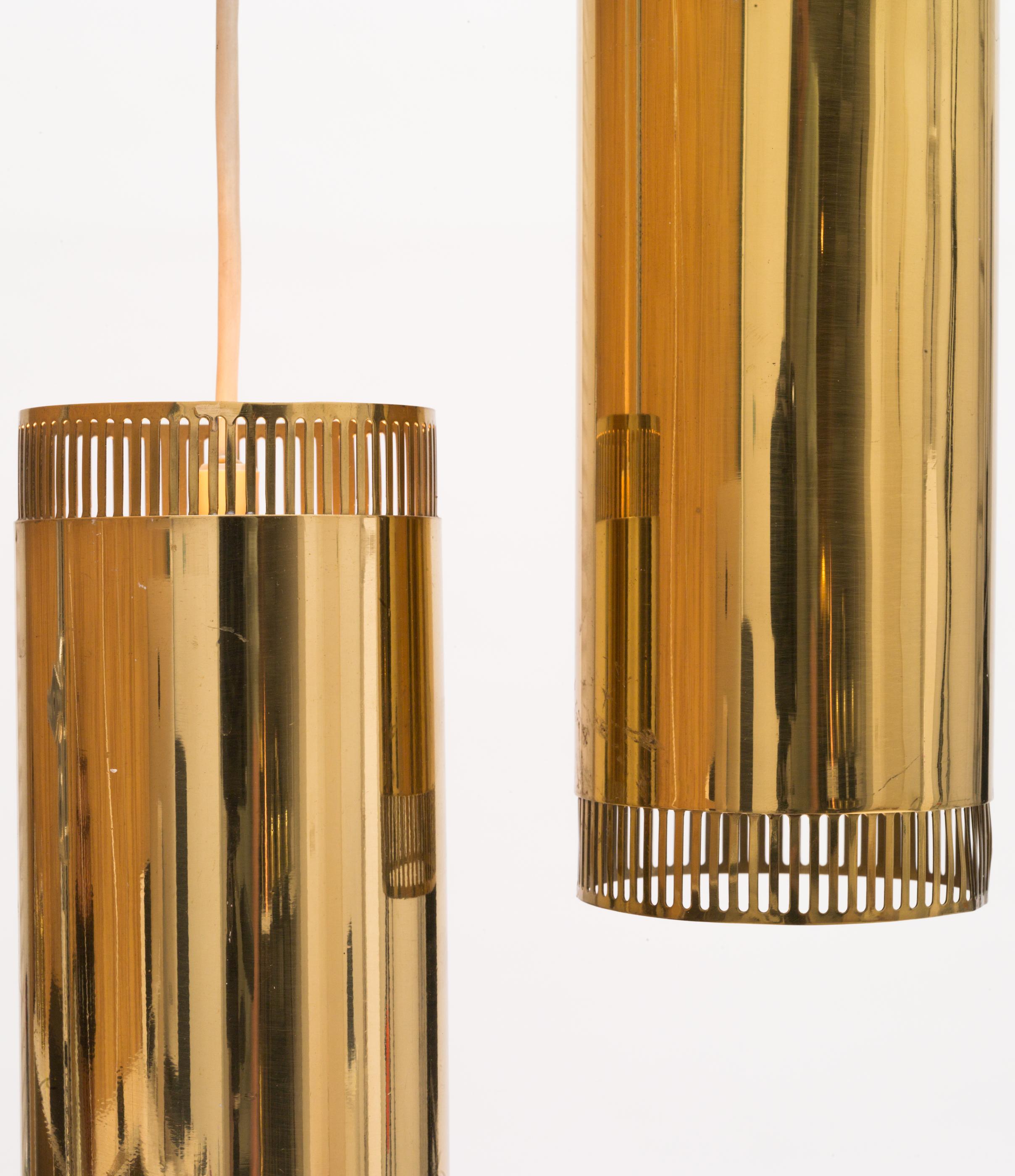 Pair of Solid Brass Pendant Lights by Boréns, Sweden, 1950s In Good Condition In Barcelona, ES