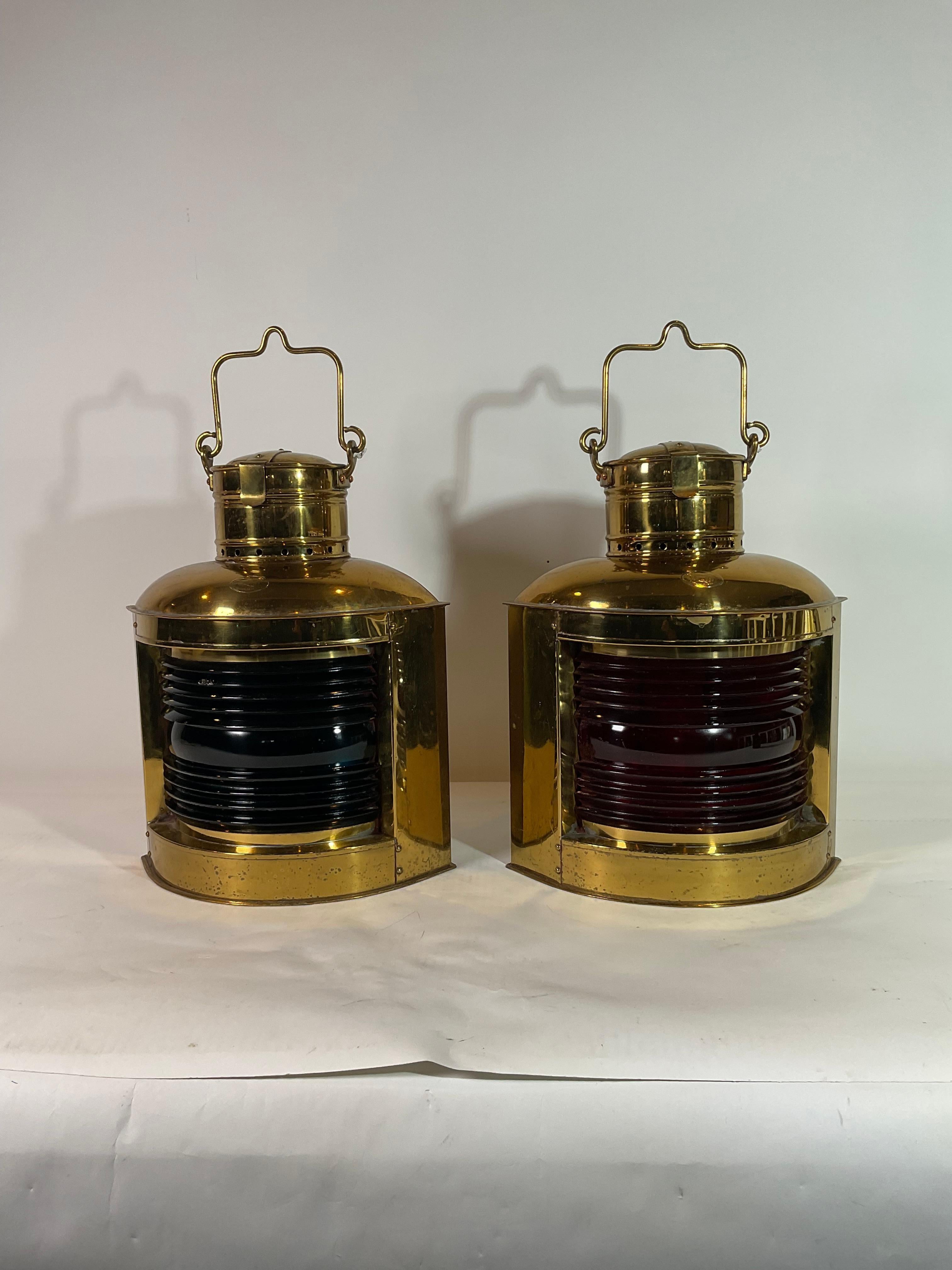 Pair of Solid Brass Port and Starboard Ships Lanterns For Sale 1