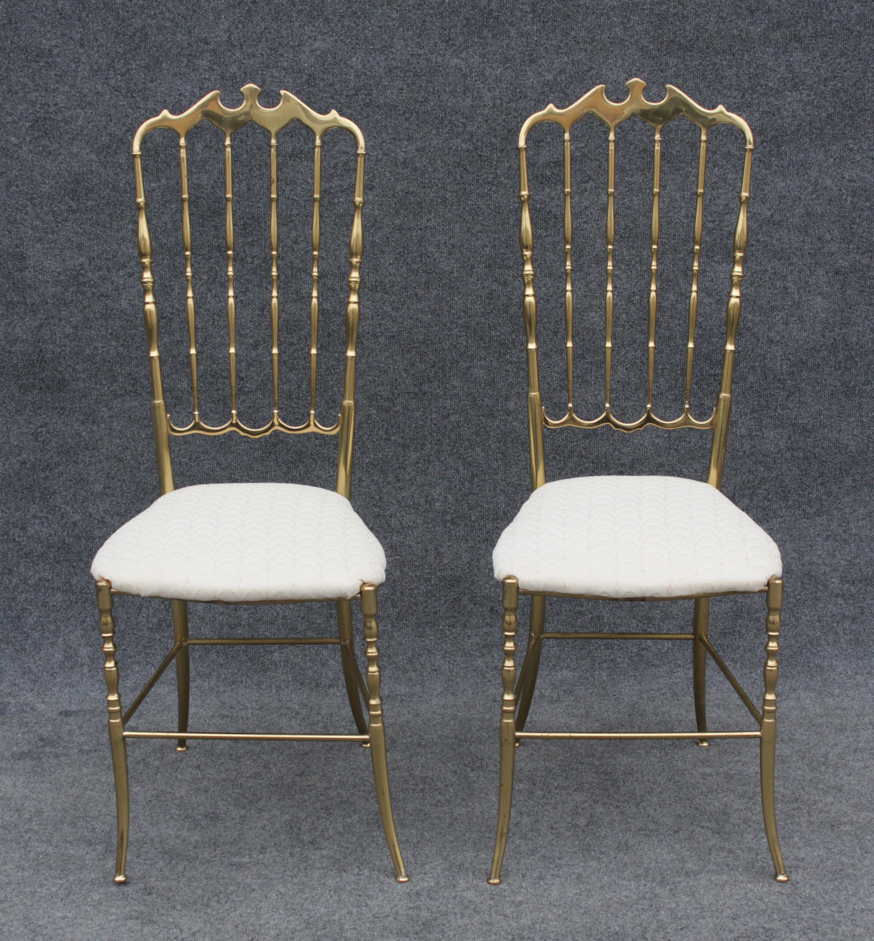 Mid-Century Modern Pair of Solid Brass & White Upholstered Dining or Side Chairs by Chiavari Italy For Sale