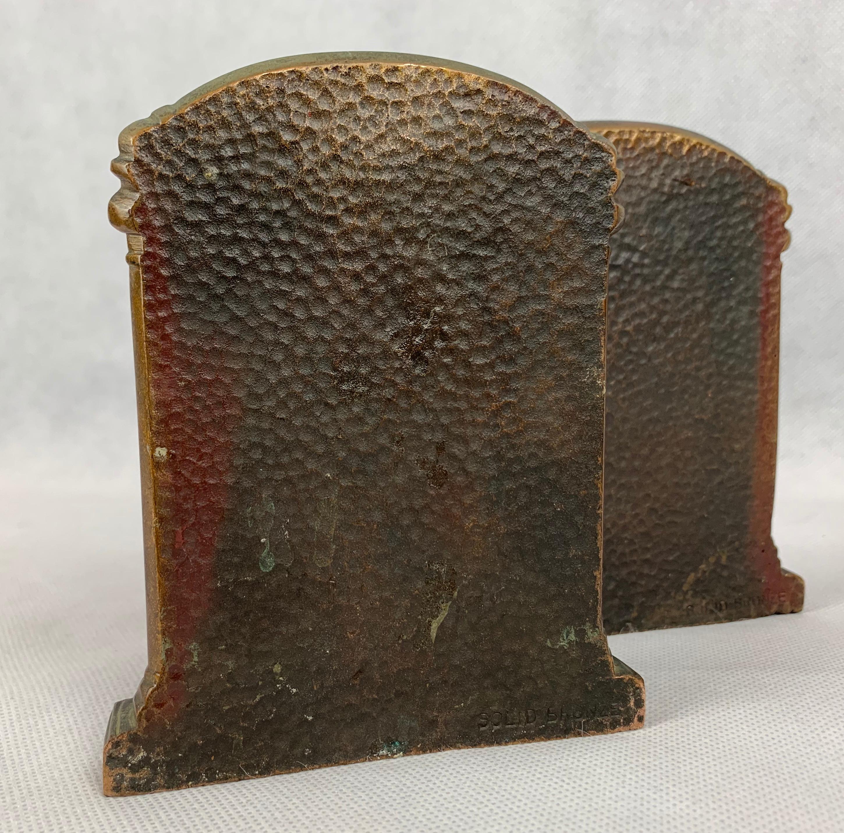 Early 20th Century Pair of Solid Bronze Bookends of 