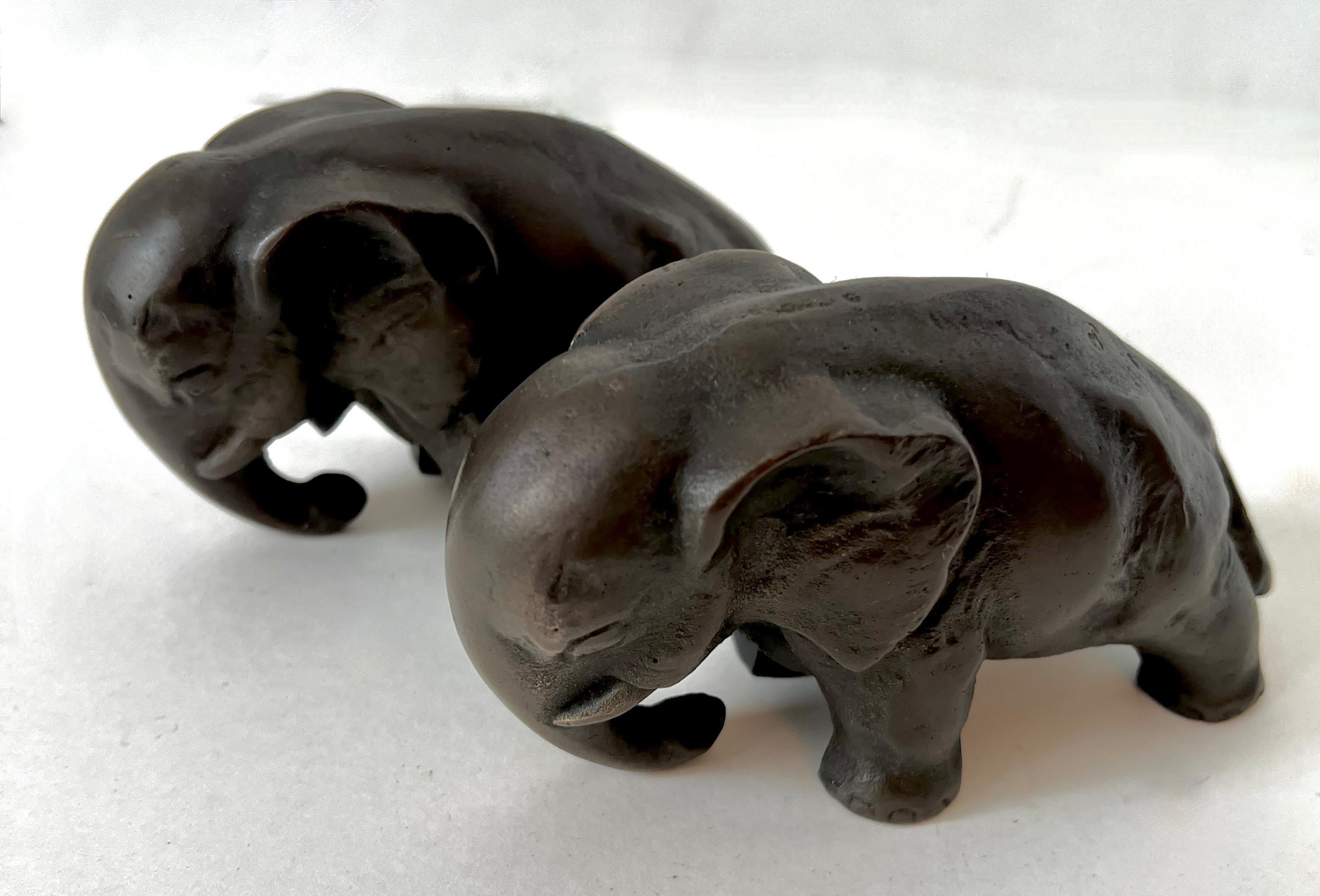 Mid-Century Modern Pair of Solid Bronze Elephant Bookends For Sale