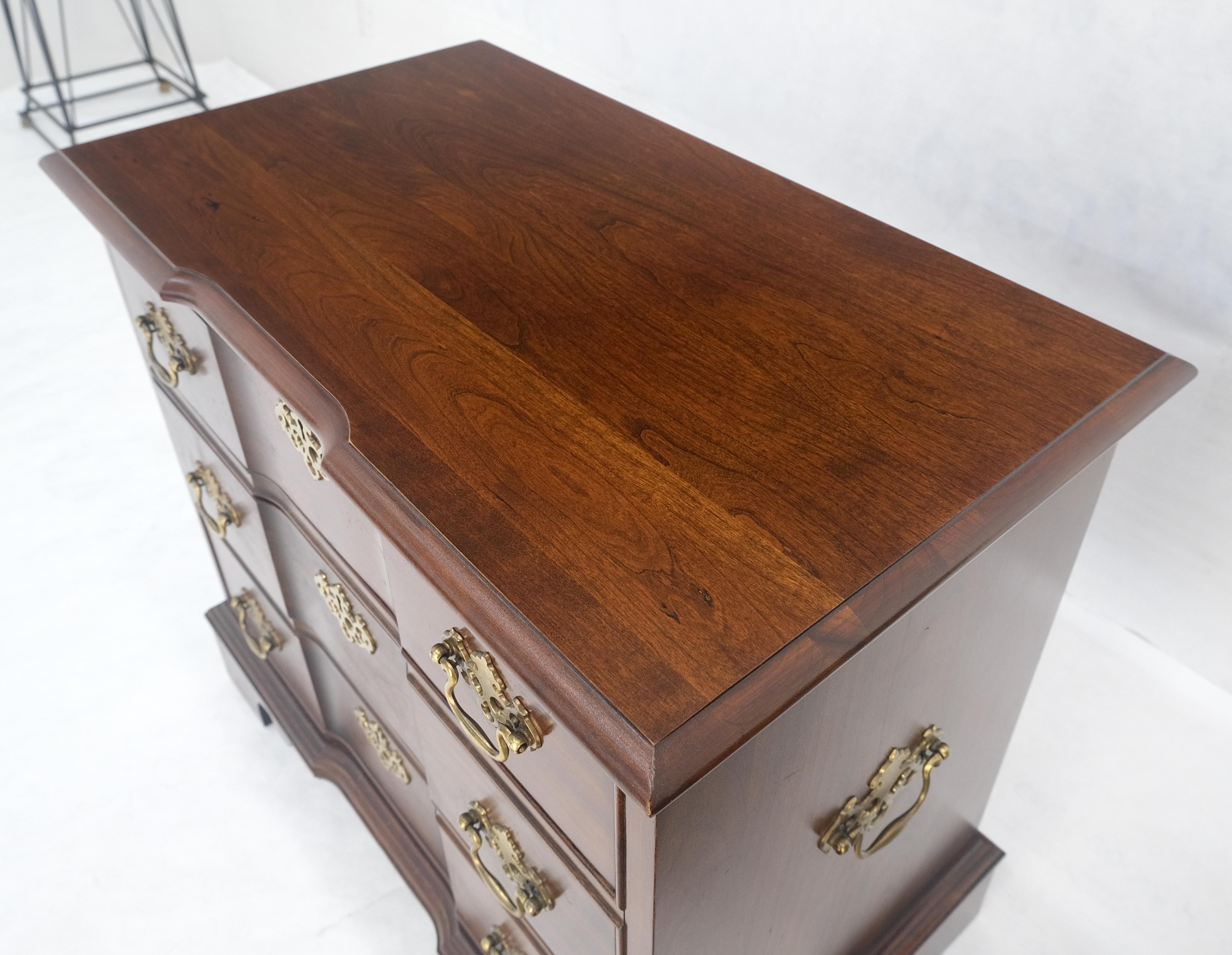 Pair of Solid Cherry 3 Drawers Block Front Nightstands End Tables Stands MIINT For Sale 2
