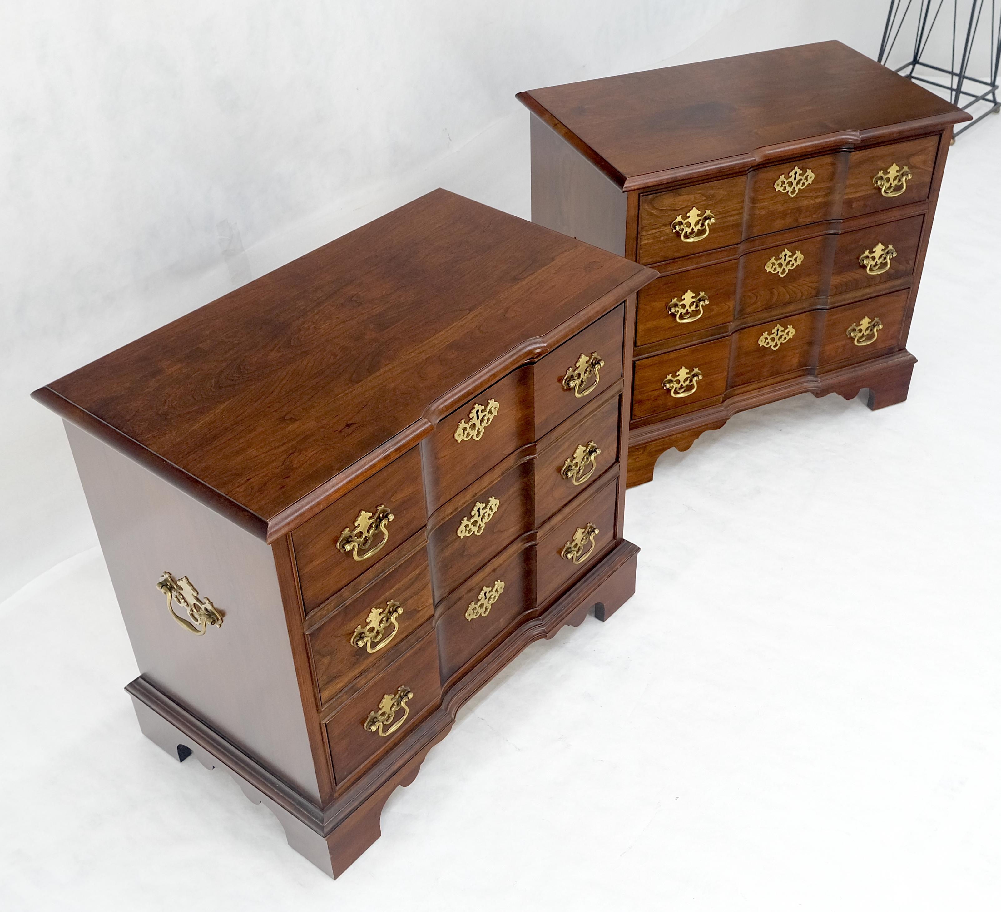 Pair of Solid Cherry 3 Drawers Block Front Nightstands End Tables Stands MIINT For Sale 3