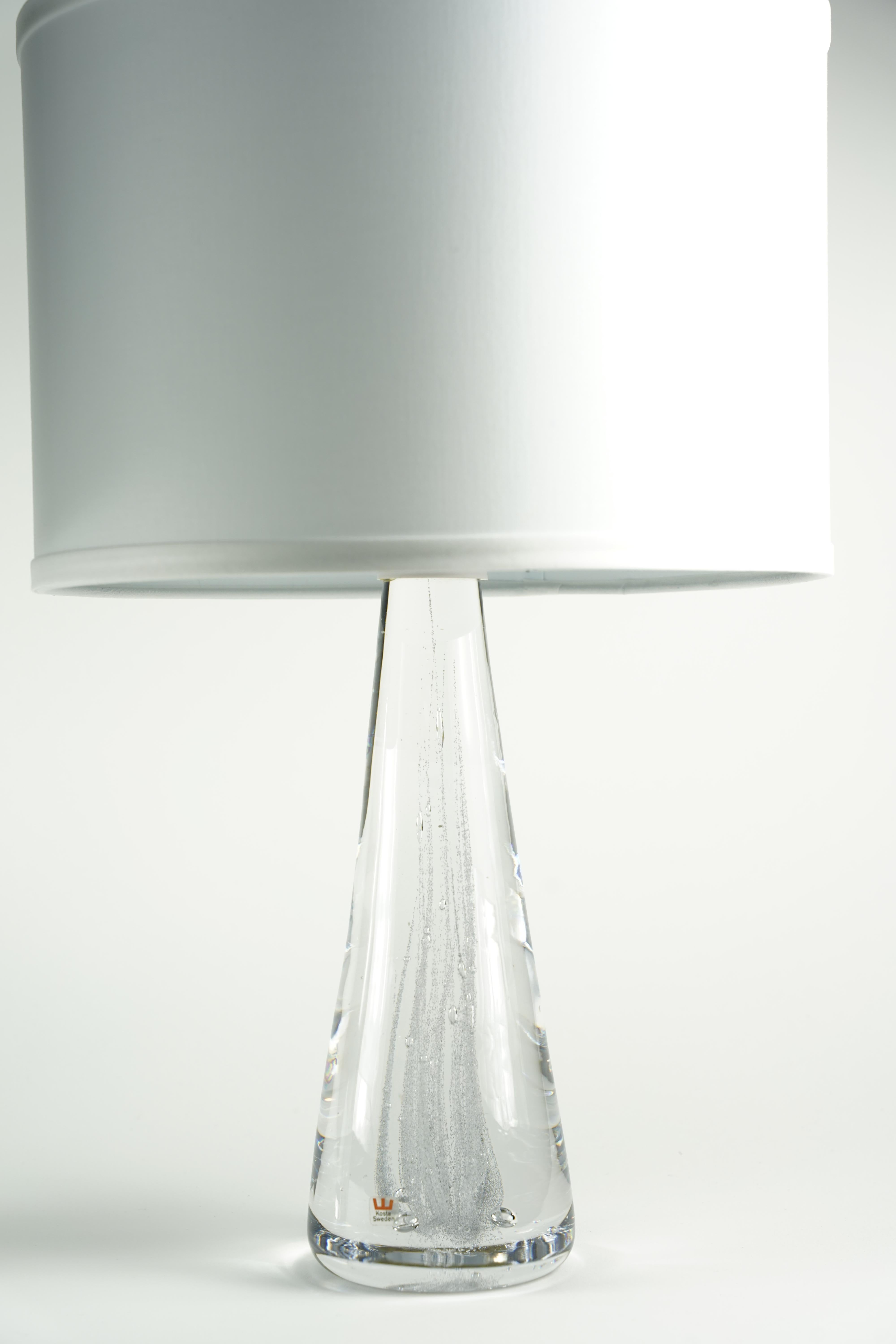 Pair of Solid Clear glass Kosta Lamps, Sweden, 1980 For Sale 2